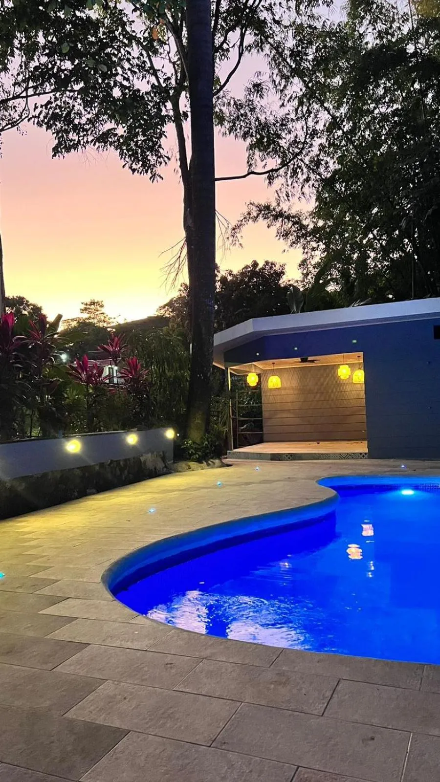 Swimming pool in Hotel Mono Azul