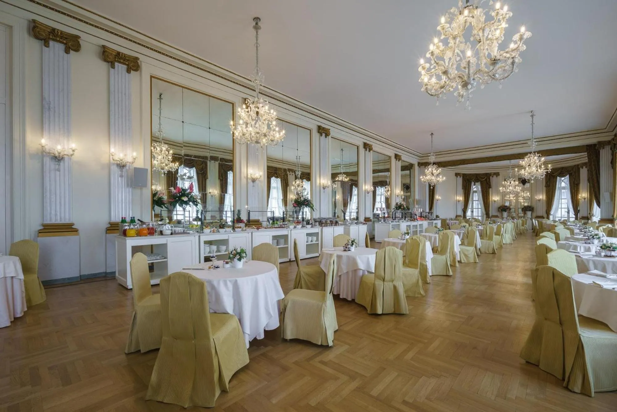 Banquet/Function facilities in Eurostars Hotel Excelsior