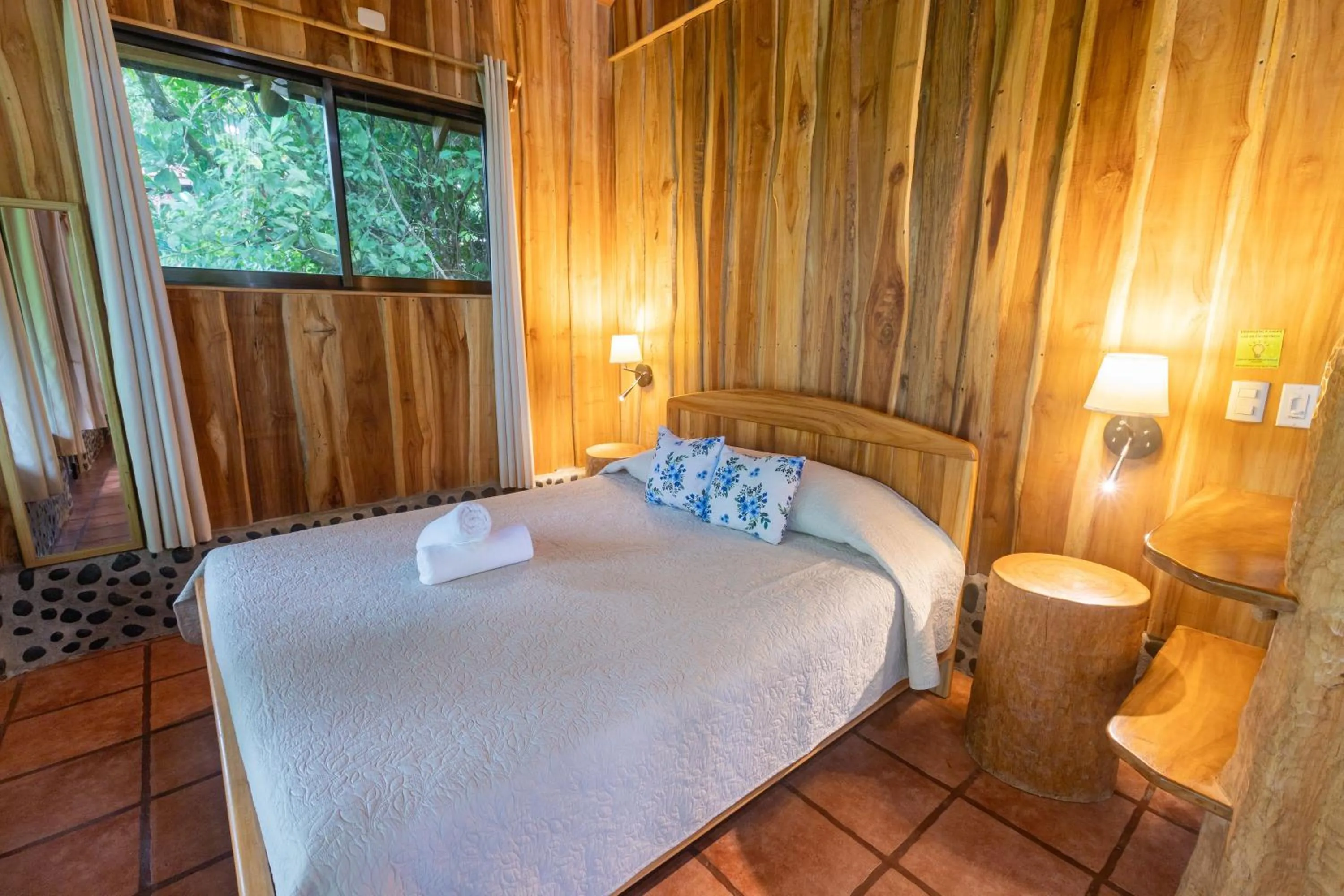 Bed in La Cusinga Lodge