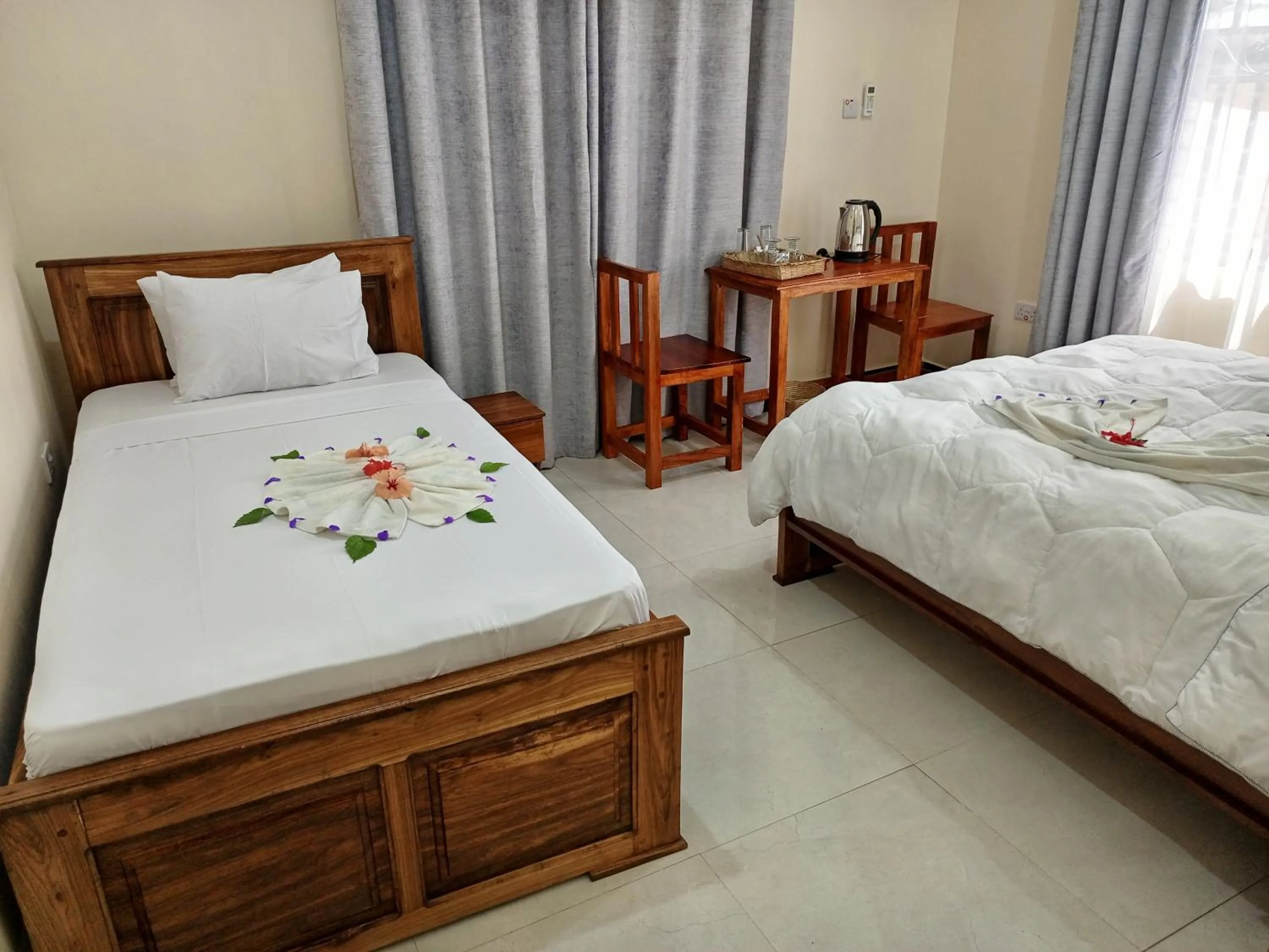 Bed in Kendwa Cool and Calm Hotel limited