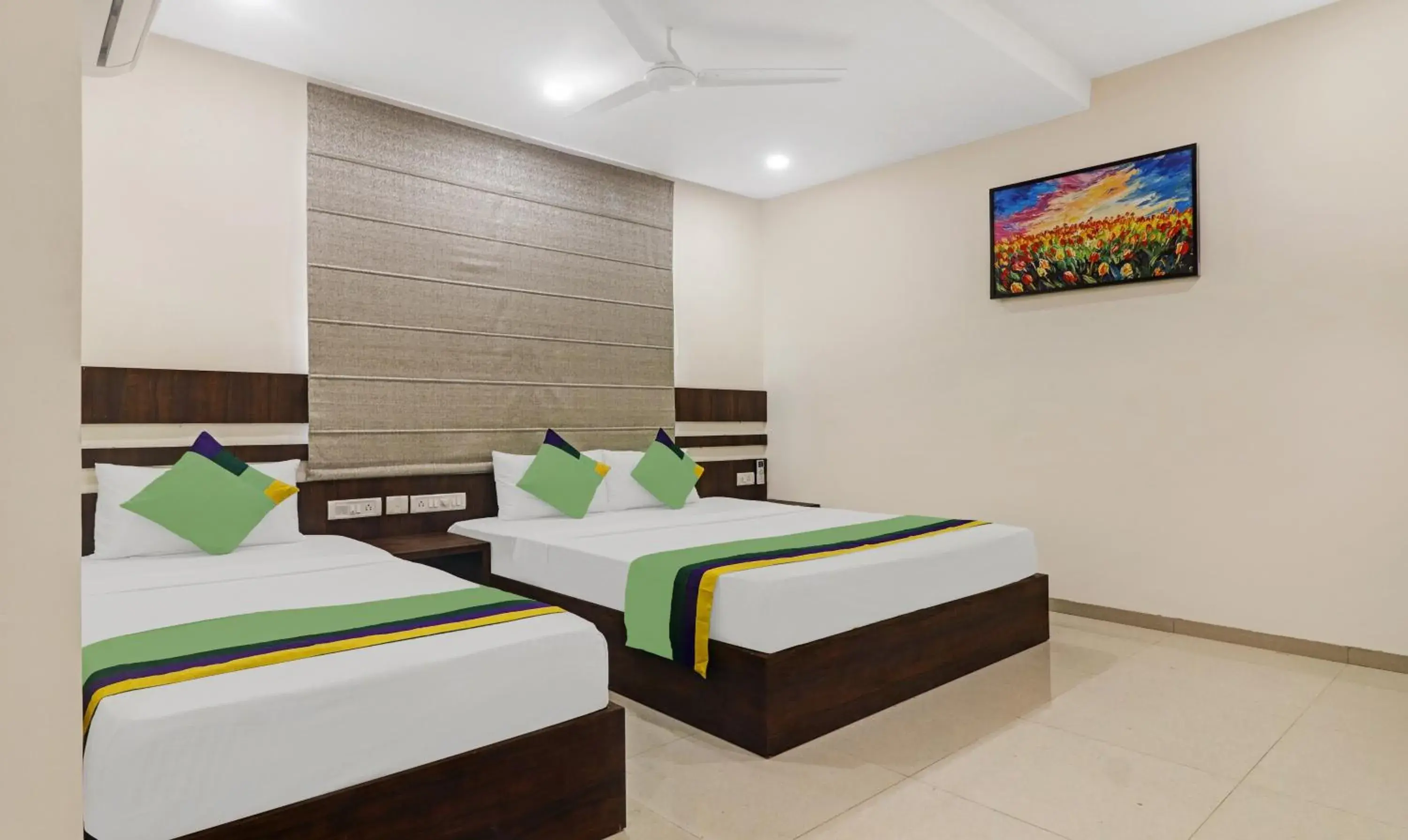 Superior Double Room - single occupancy in Treebo Arastu Grand Superior Double Room - single occupancy in Treebo Arastu Grand