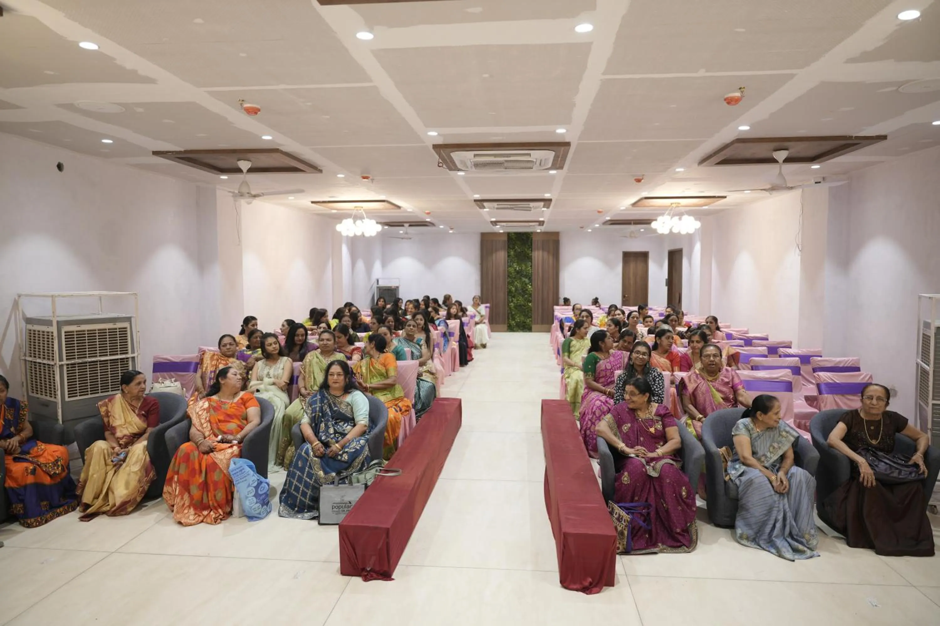 Banquet/Function facilities in Hotel welcome somnath