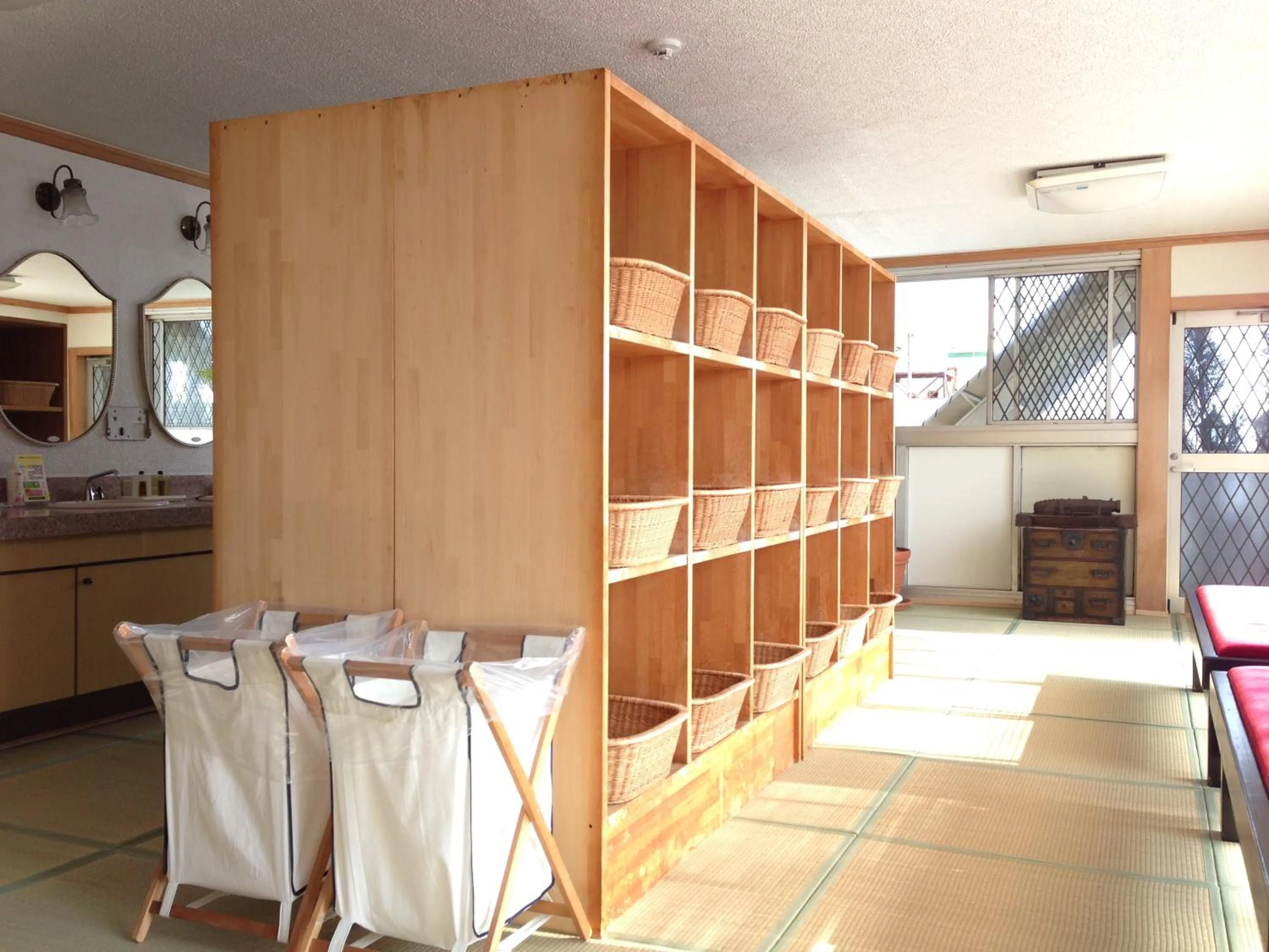 Hot Spring Bath in Hotel Housenkaku