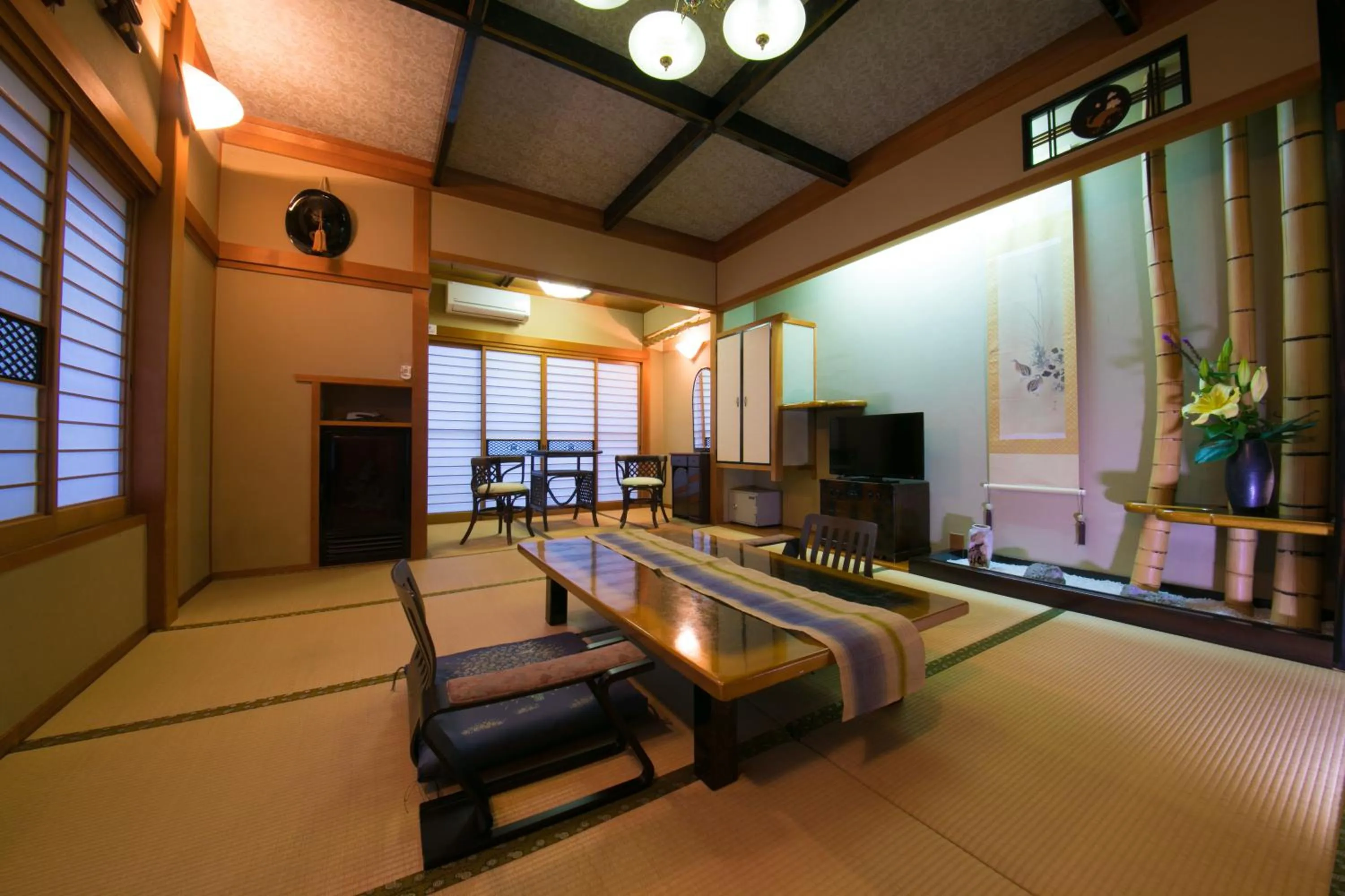 Photo of the whole room in Hotel Housenkaku