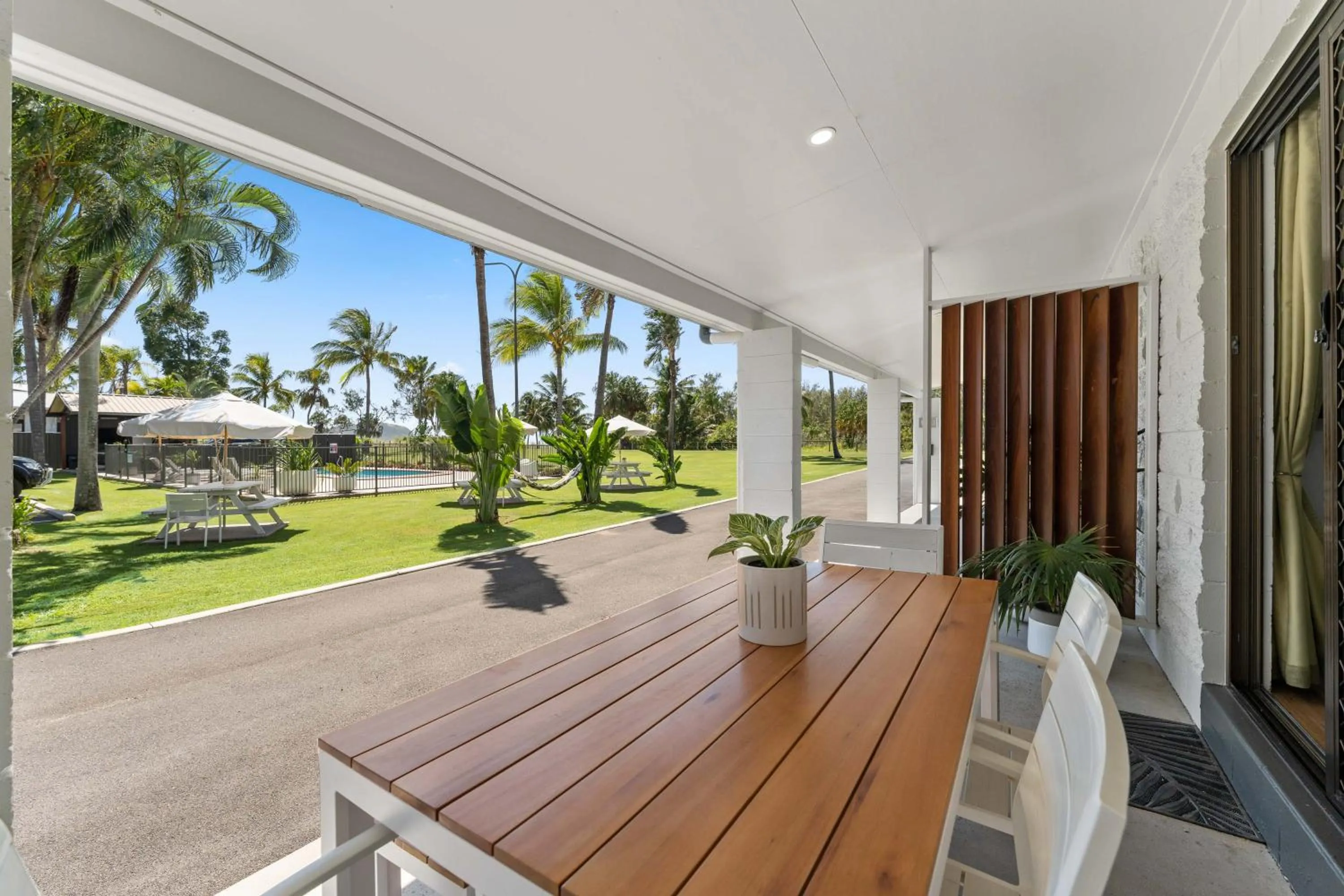 Pool view in Kinka Palms Motel