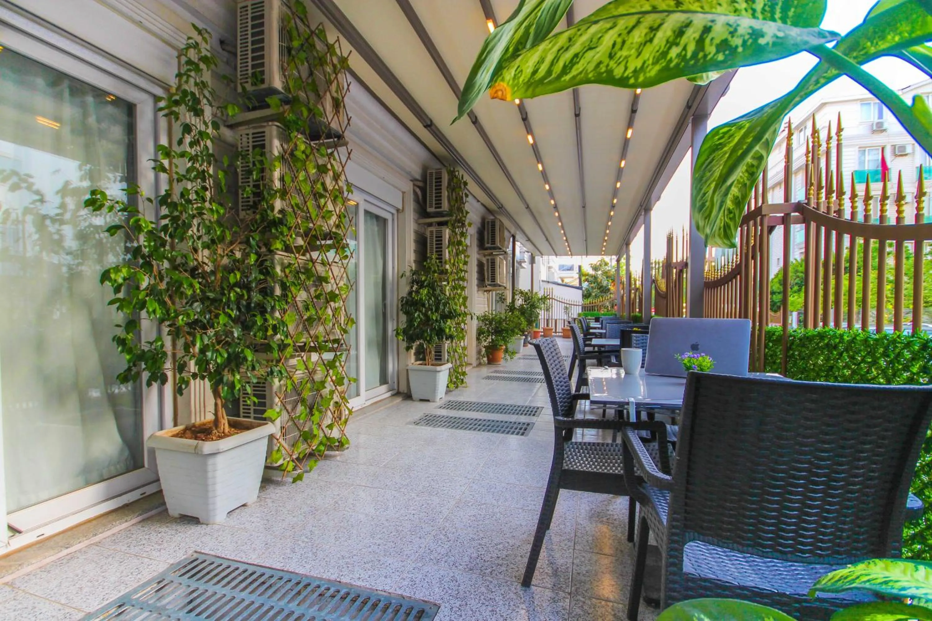 Patio in Antalya Residence Hotel