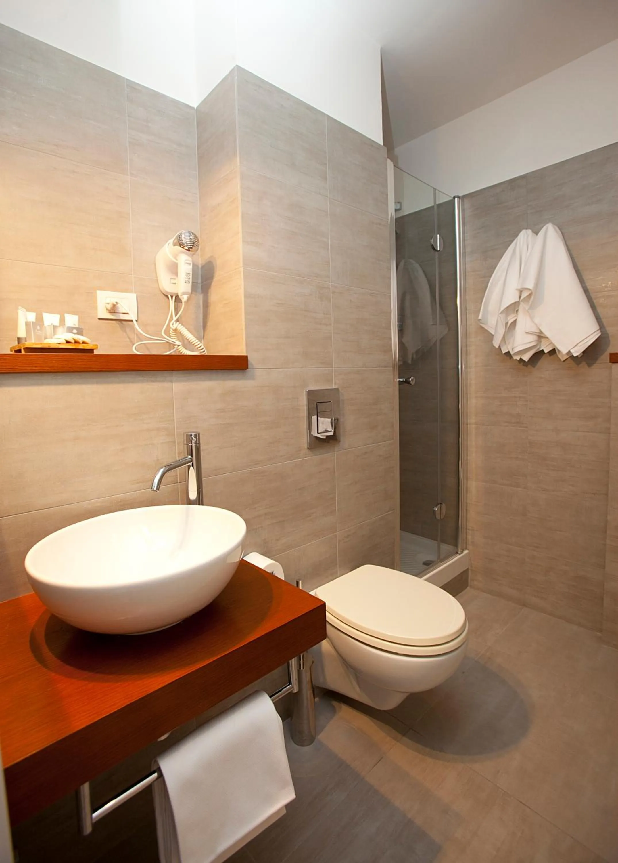 Bathroom in Hotel Continental