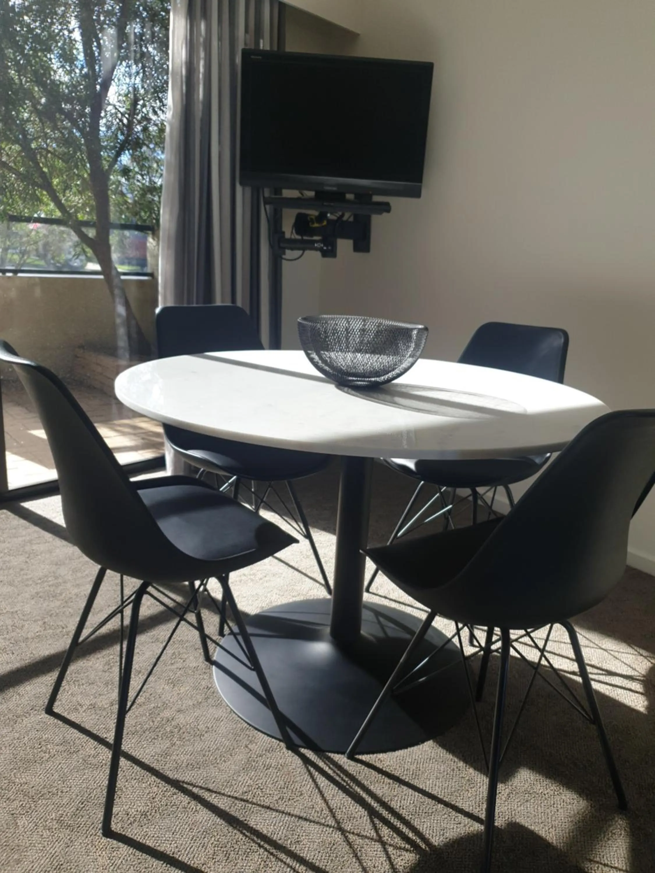 Dining area in Metung Waters Motel and Apartments