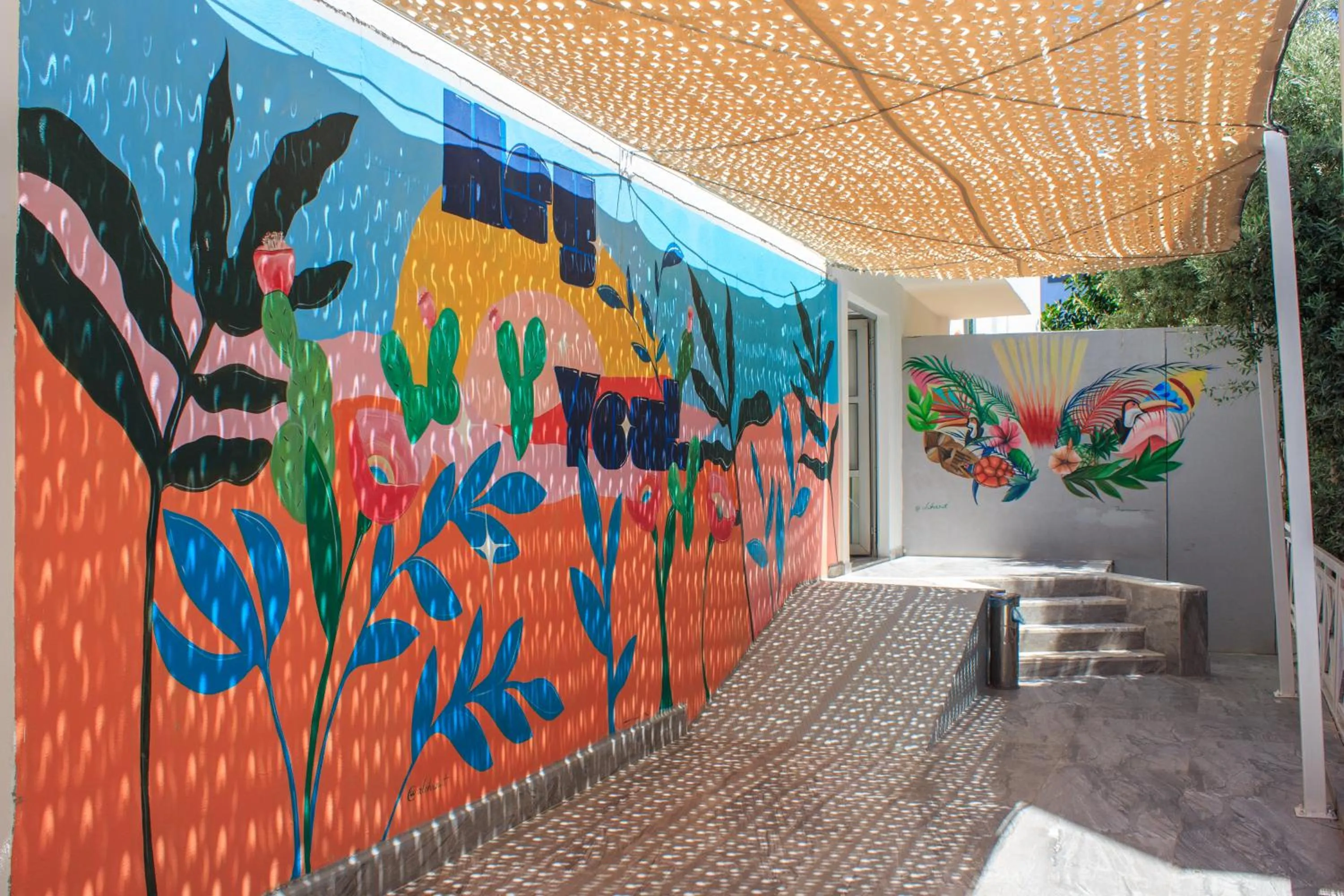 Property building in Aloha Suites