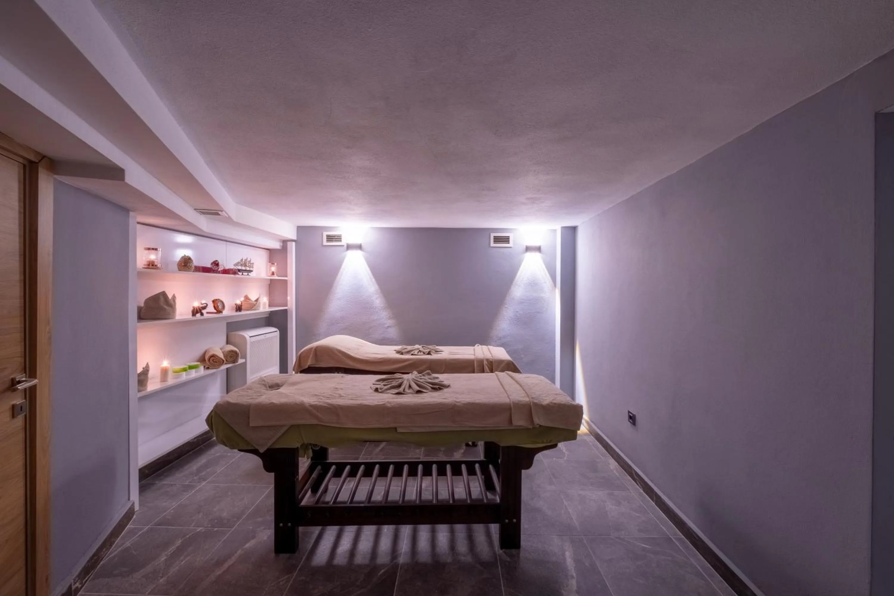 Massage, Bed in Peramis Hotel & Spa