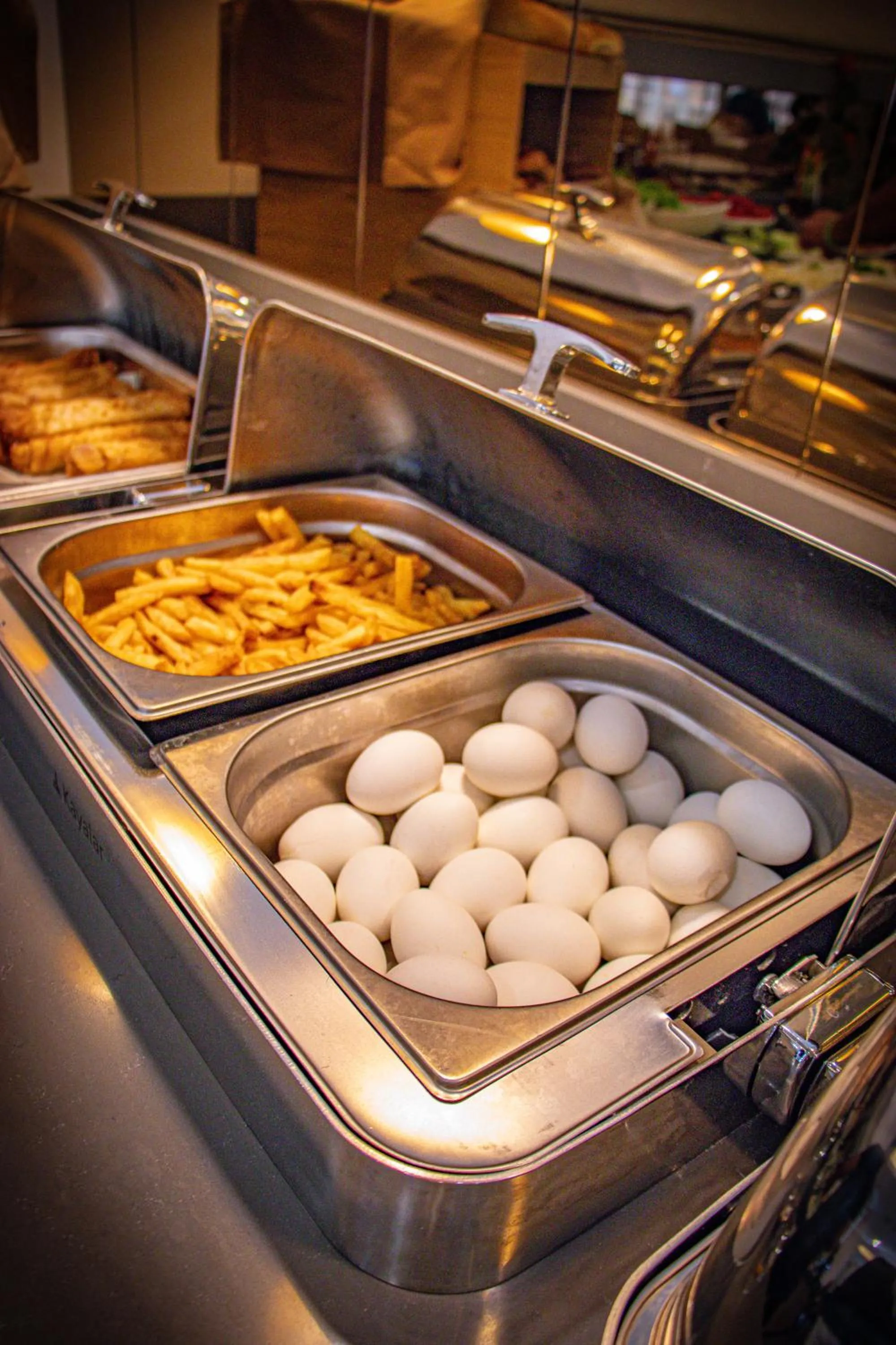 Restaurant/places to eat in Peramis Hotel & Spa