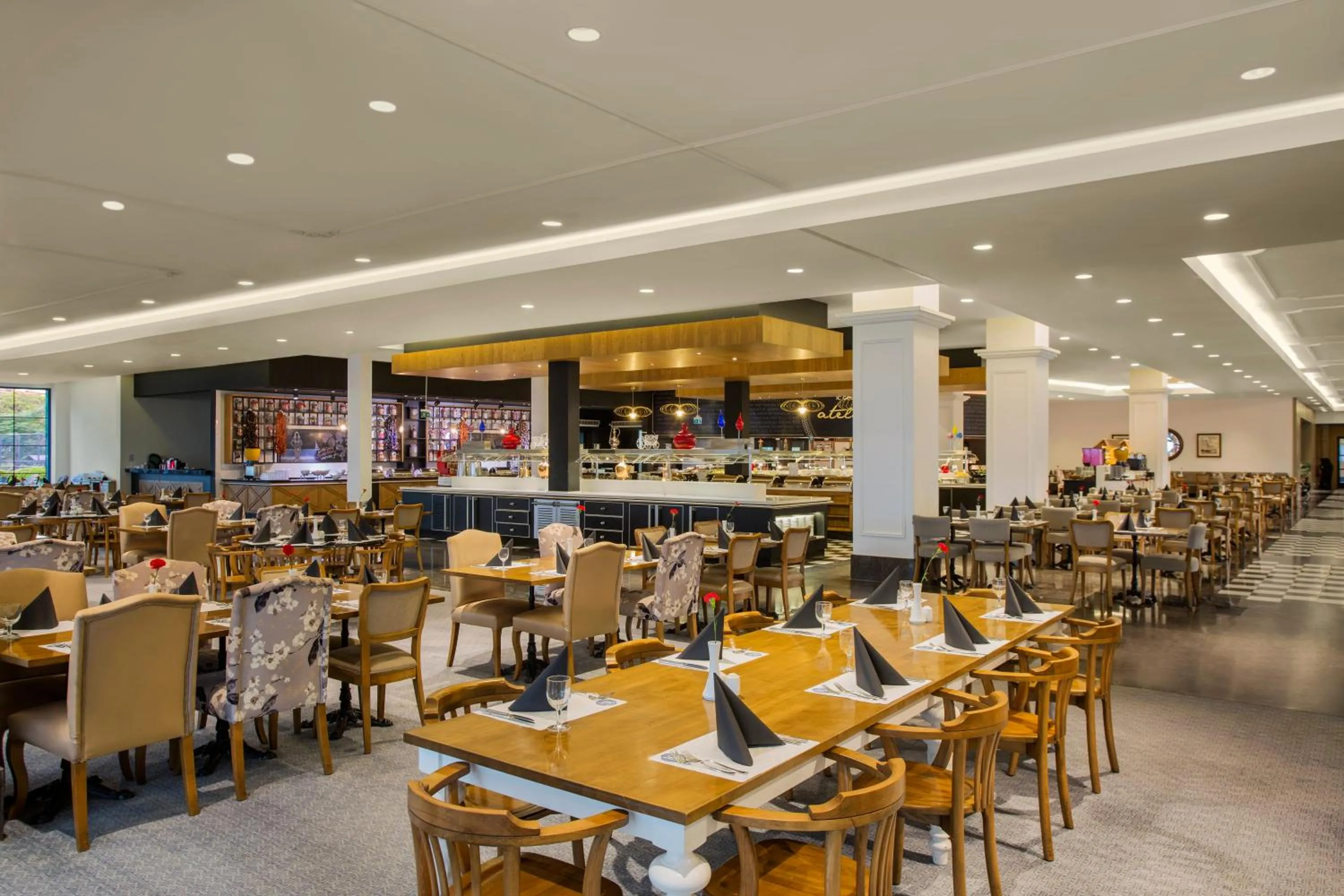 Restaurant/places to eat in IC Hotels Santai Family Resort - Kids Concept