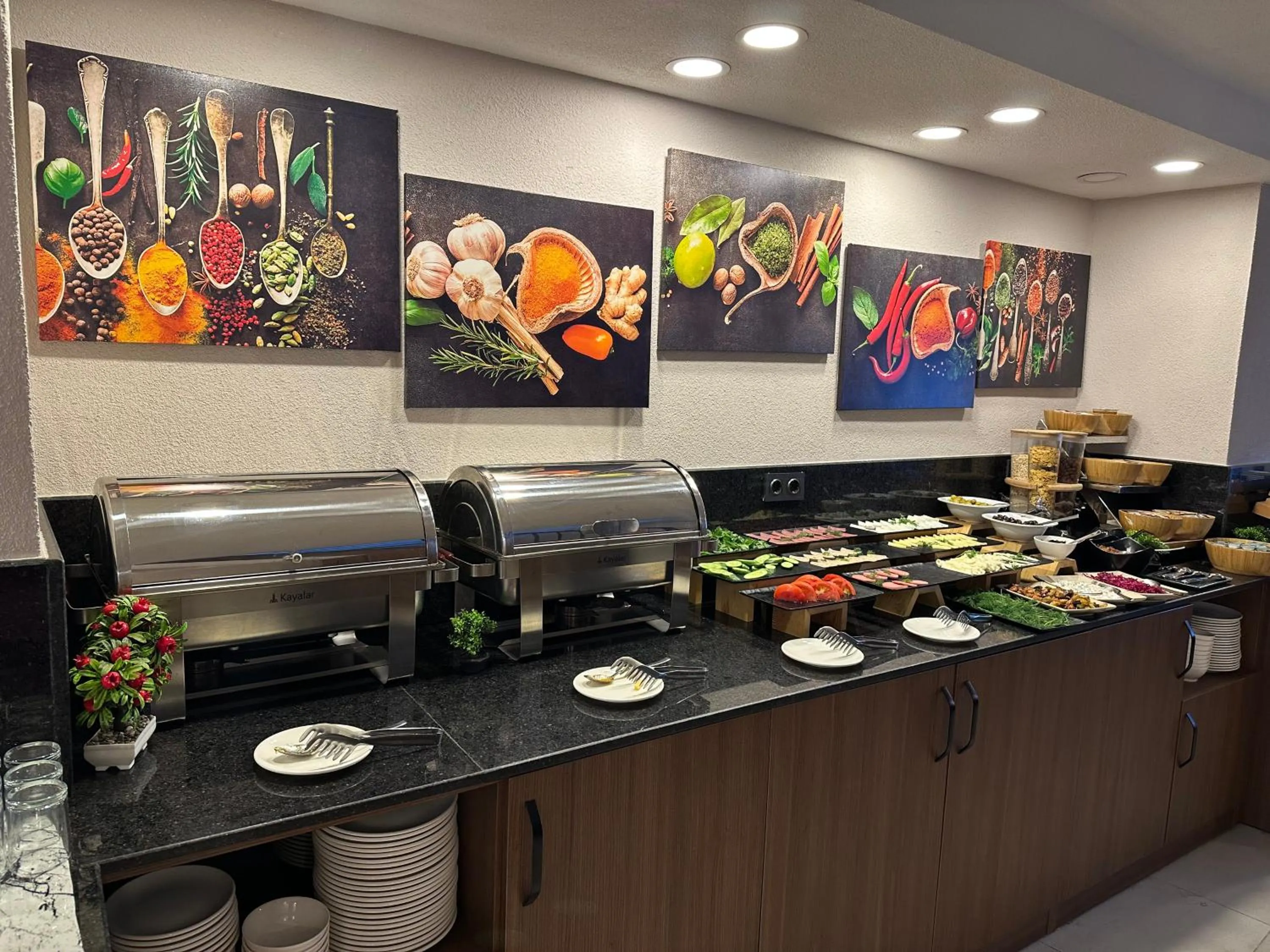 Food and drinks in Magia Hotel - Spa & Wellness