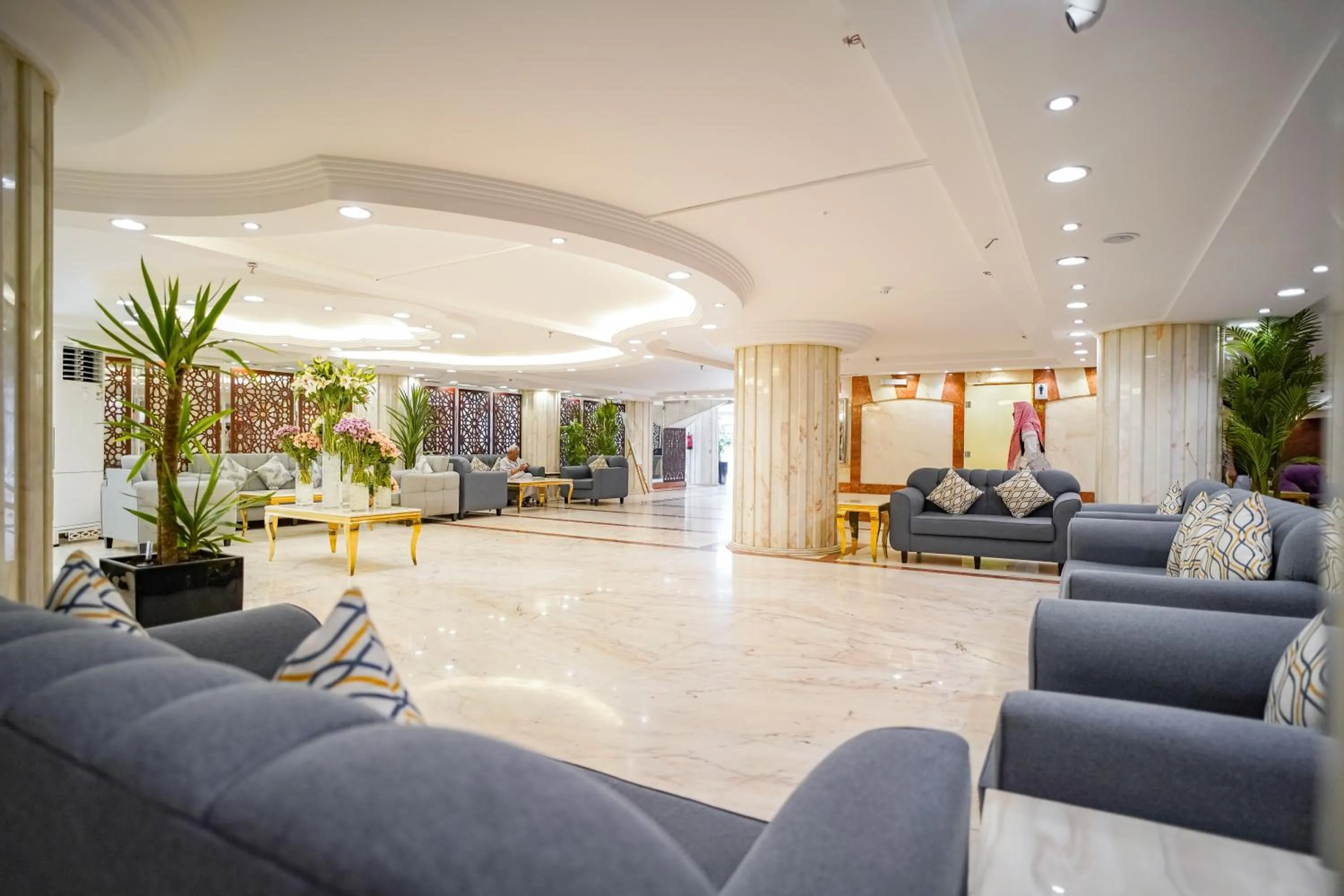 Lobby or reception in Osturat Emaar Hotel