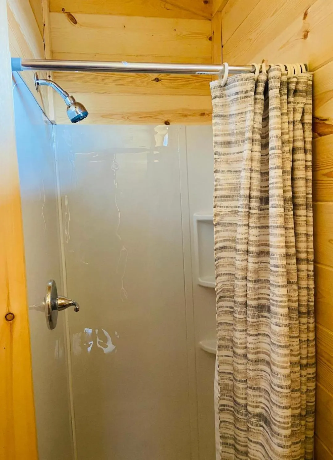 Brushcreek Falls RV Resort