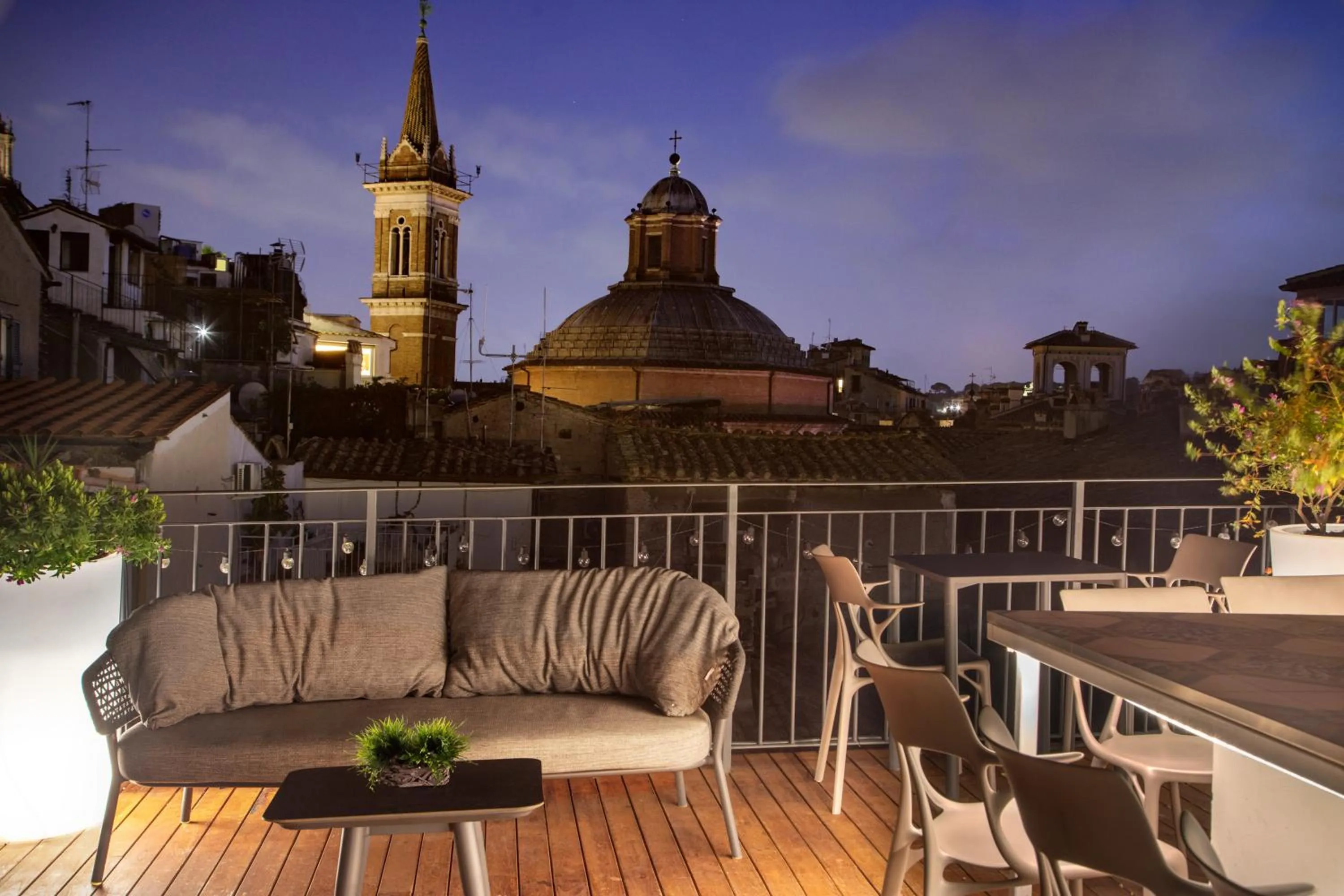Balcony/Terrace in Coronari Palace