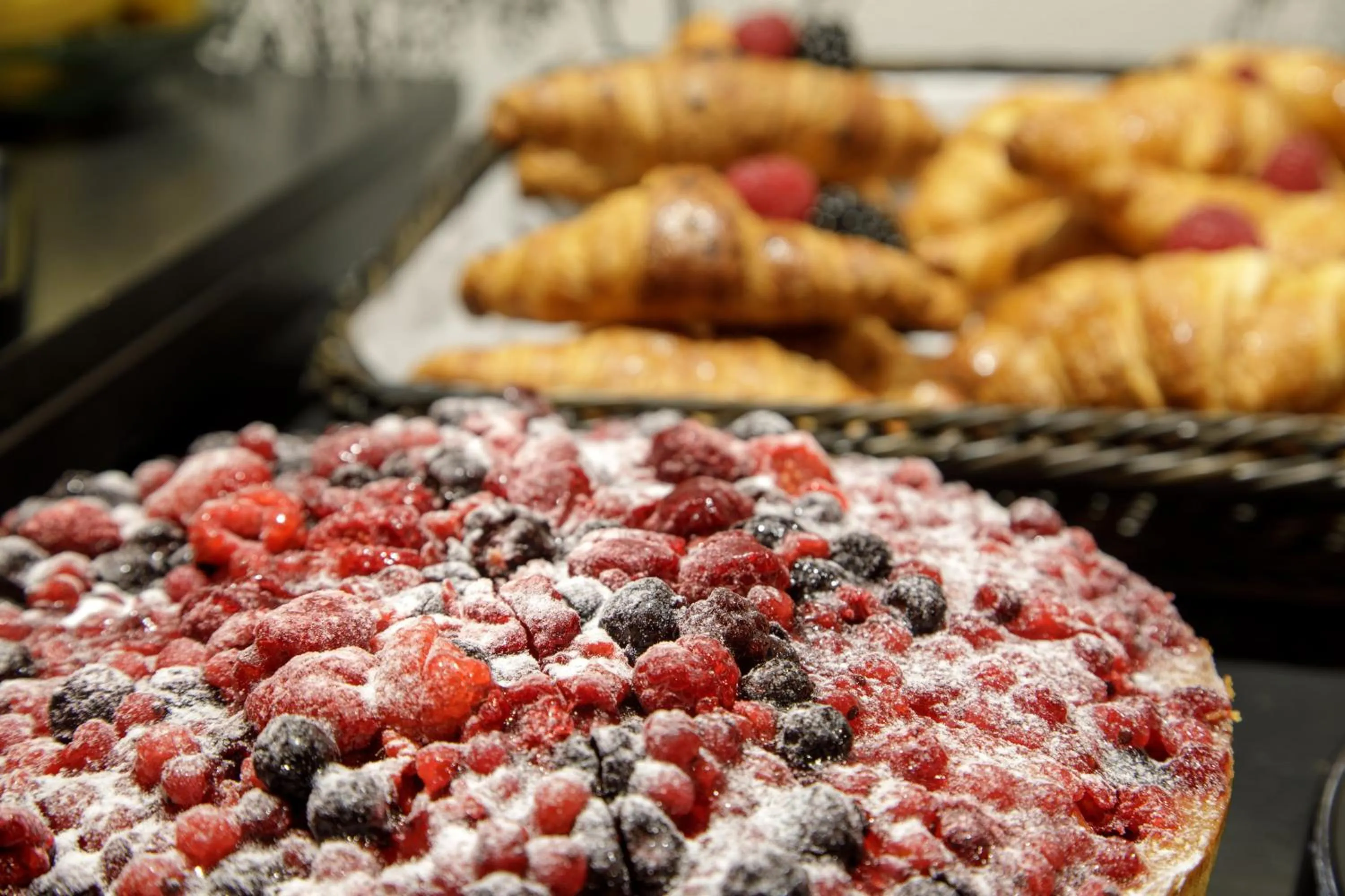 Food in Coronari Palace