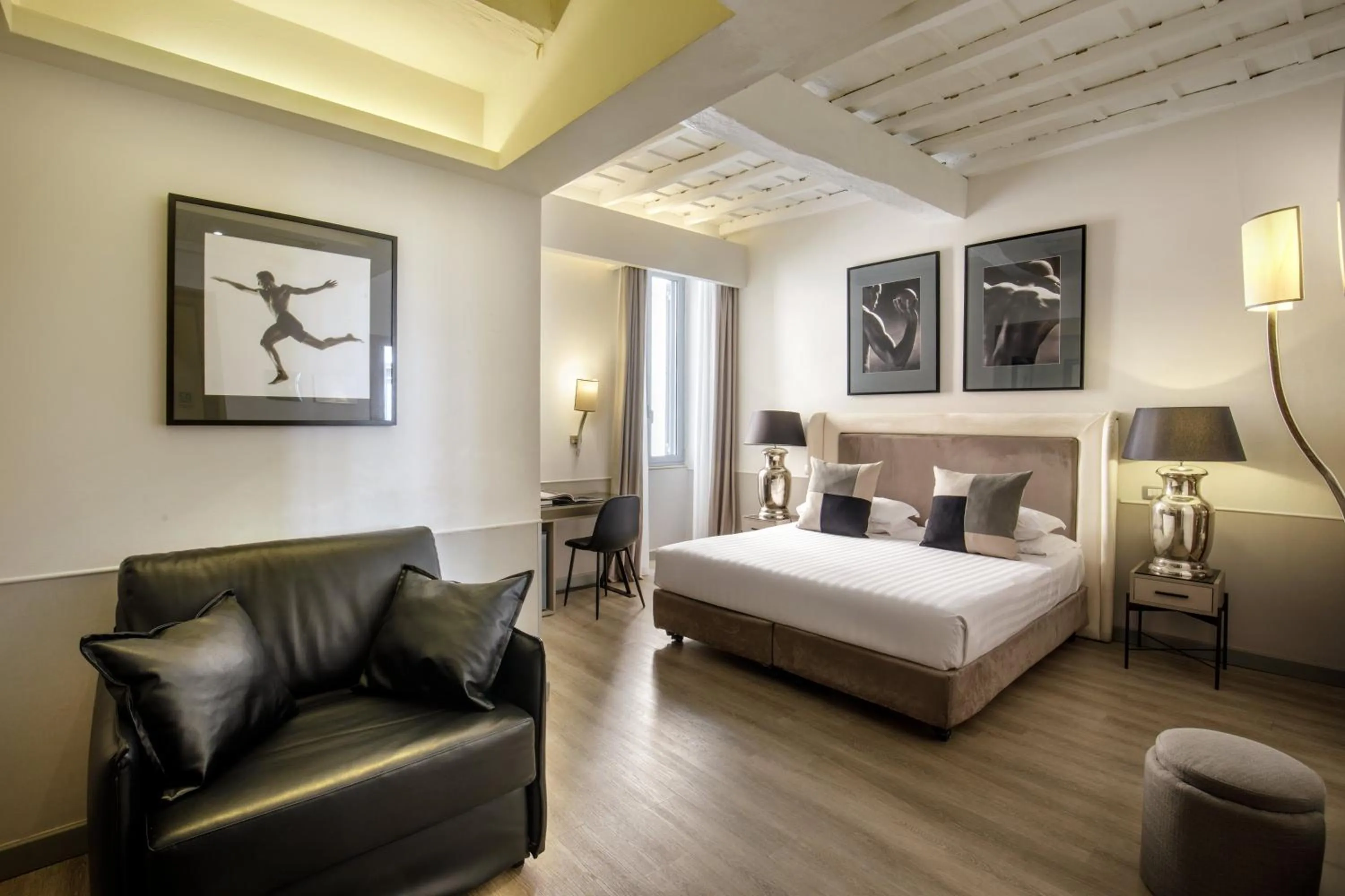 Bedroom, Bed in Condotti Palace