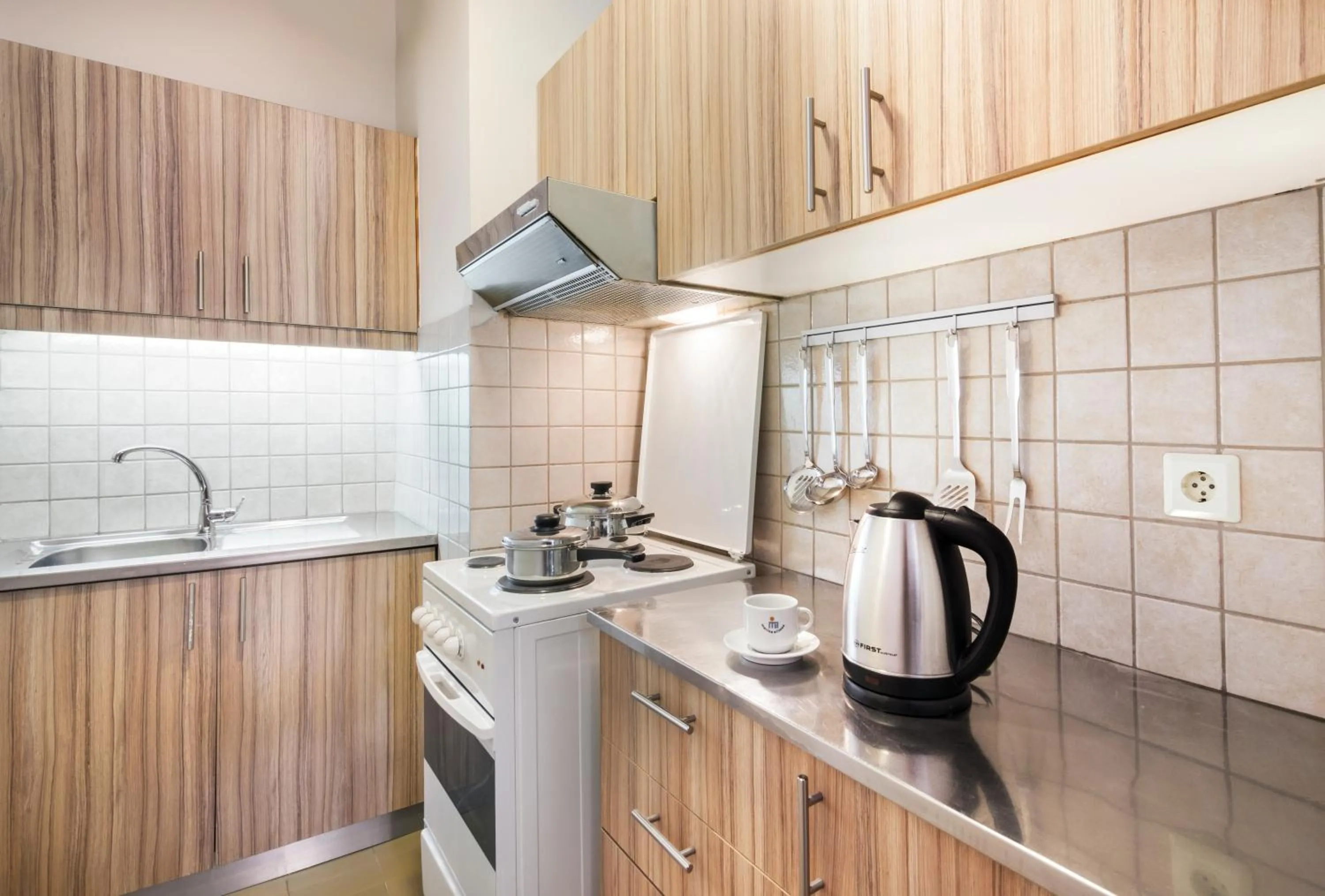 Kitchen or kitchenette in Marina Alimos Hotel Apartments