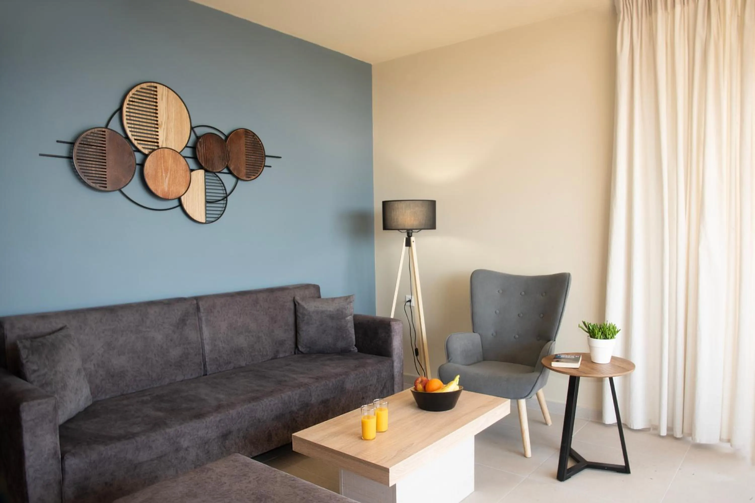 Living room in Marina Alimos Hotel Apartments