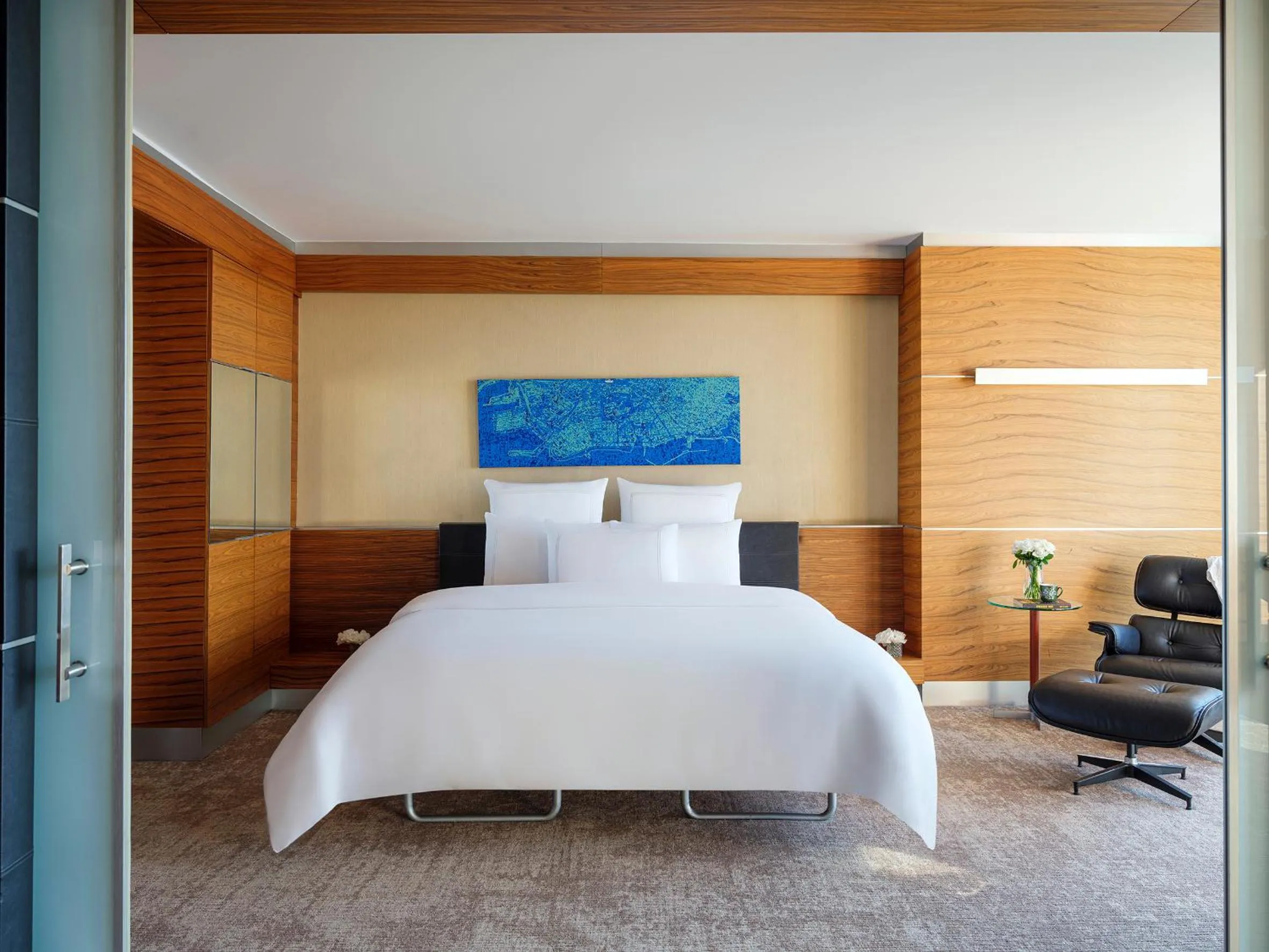 Bed in Swissotel Buyuk Efes Izmir