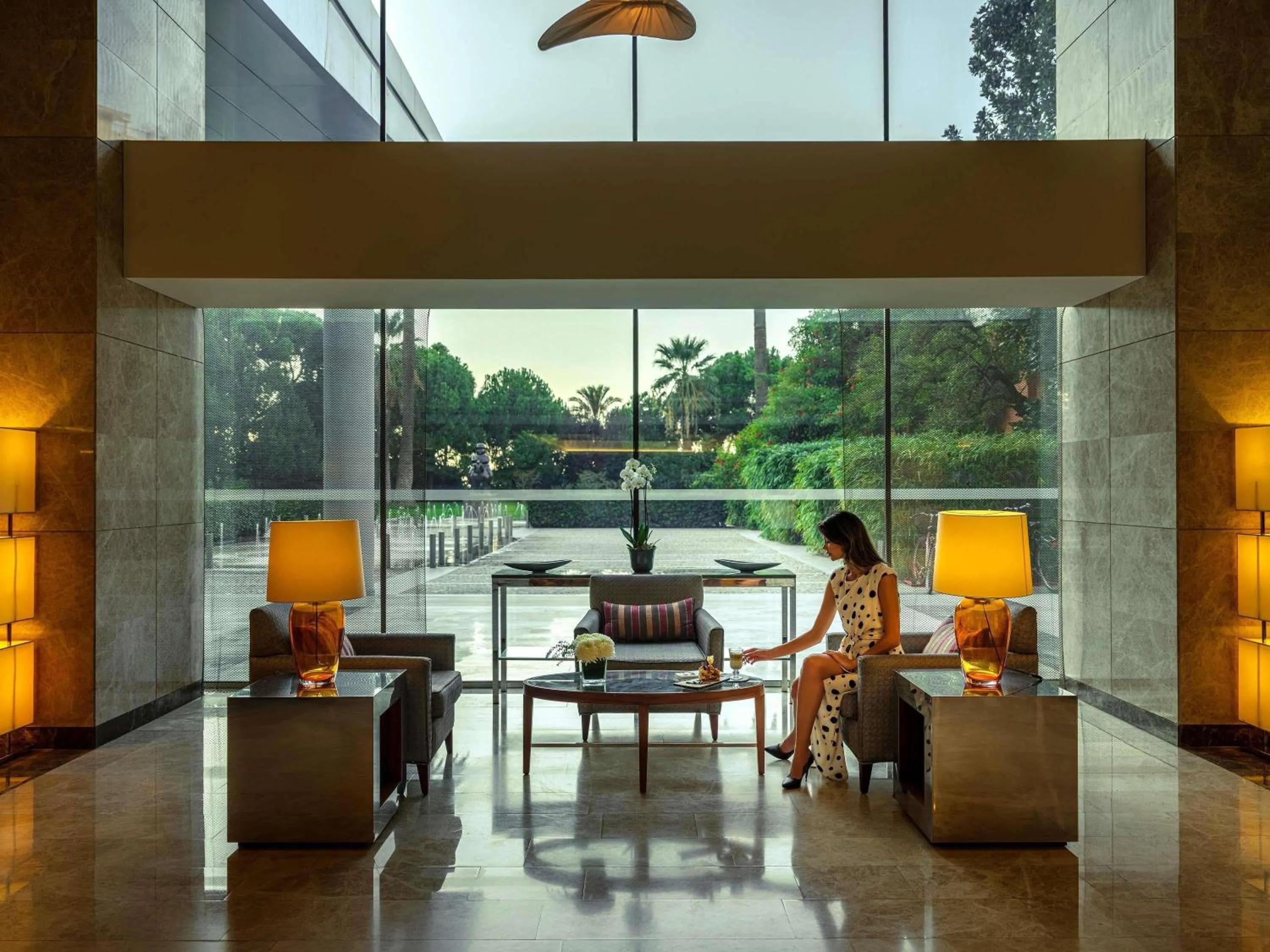 Lounge or bar in Swissotel Buyuk Efes Izmir