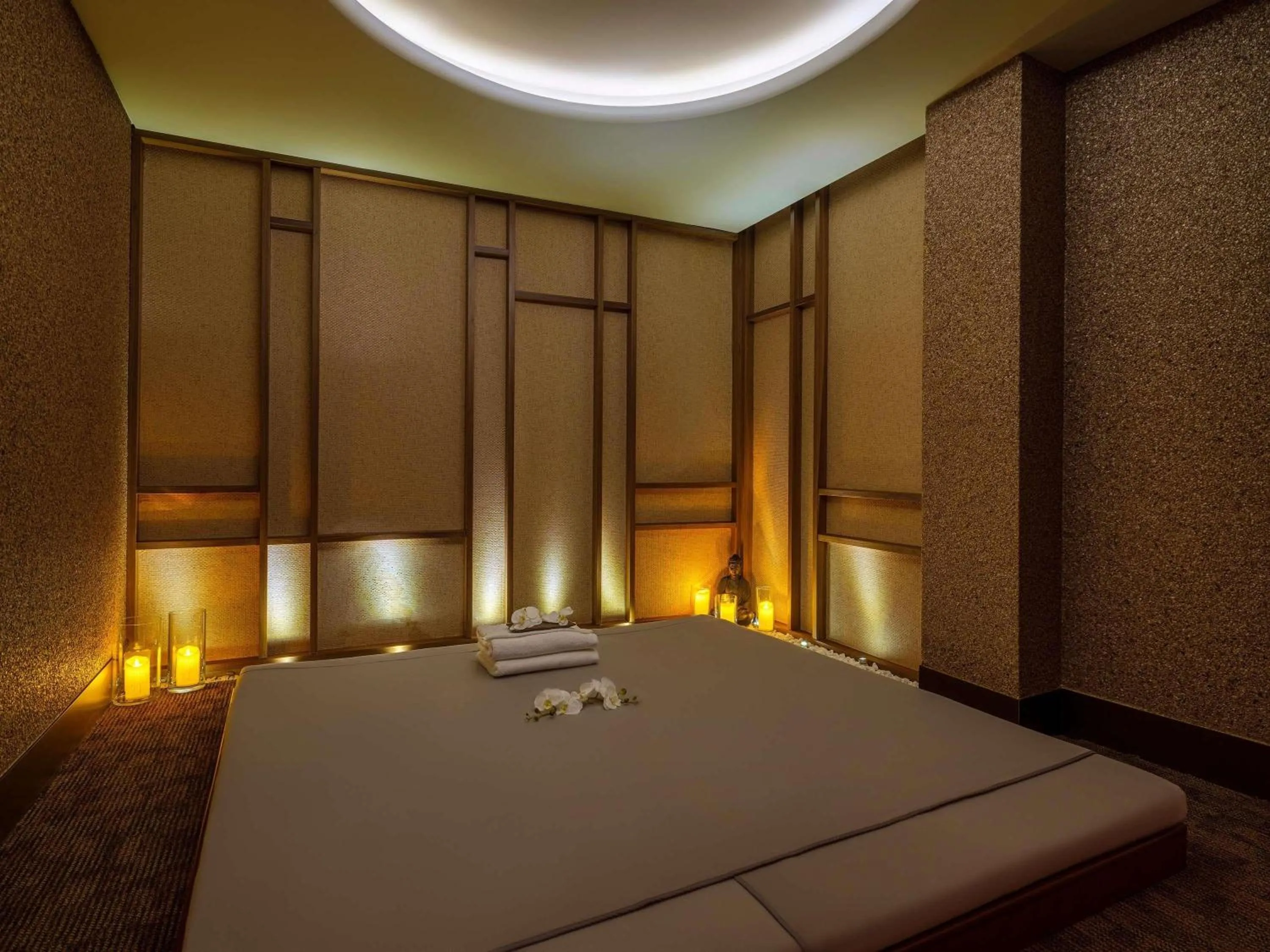 Spa and wellness centre/facilities, Bed in Swissotel Buyuk Efes Izmir