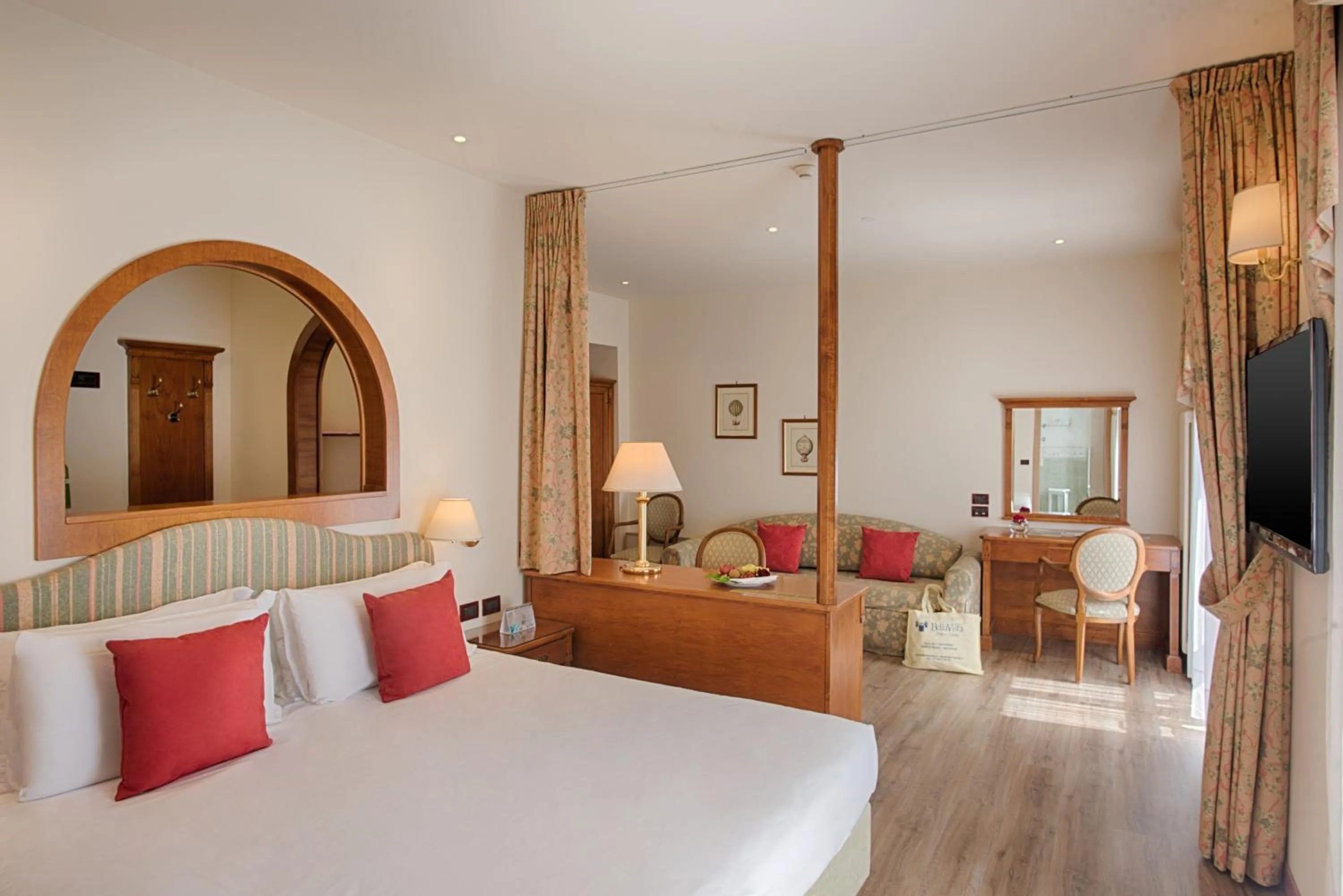 Photo of the whole room, Bed in Bellavista Relax Hotel