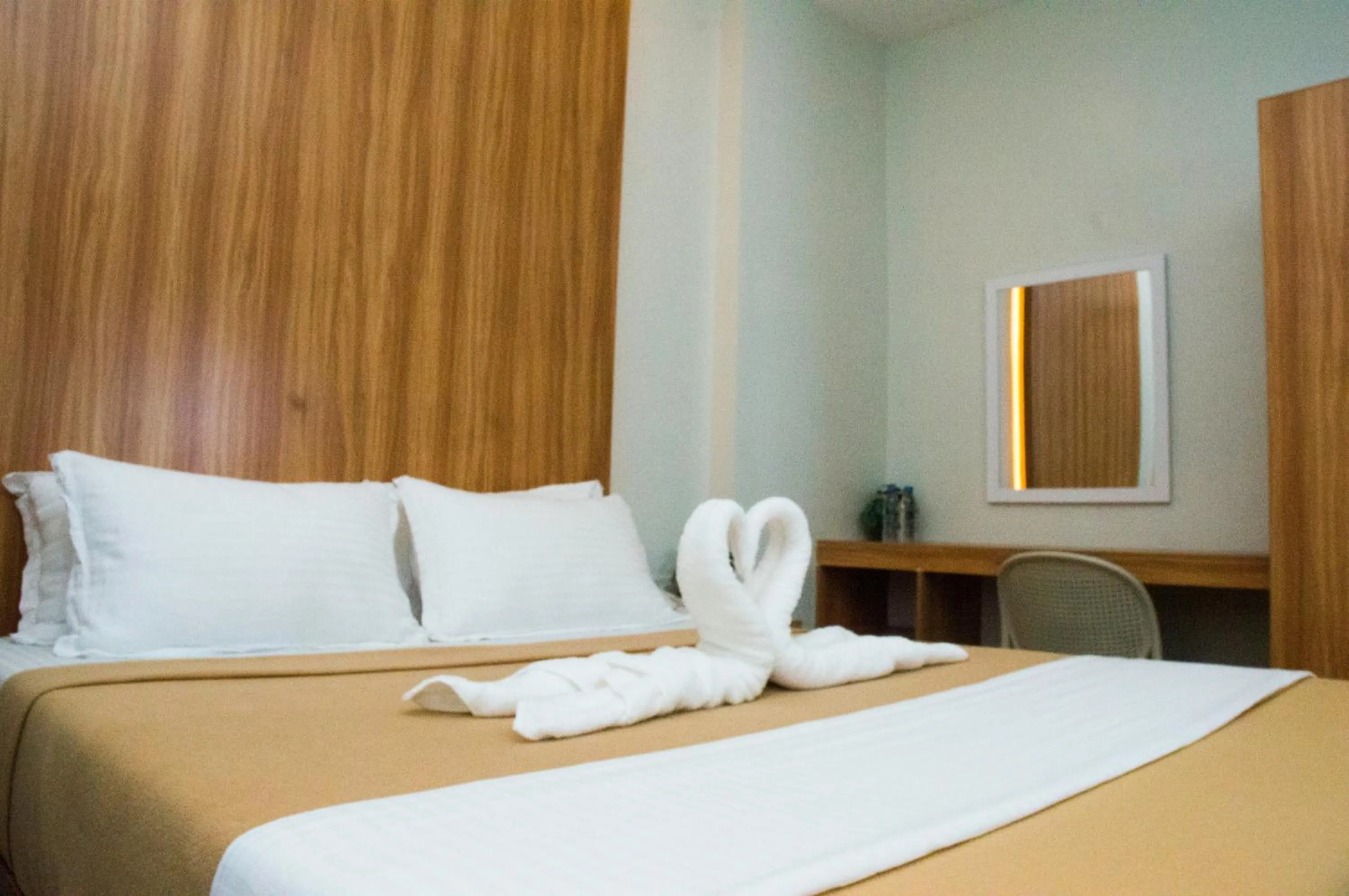 Coffee/tea facilities in ELTI SUITES By Bluebookers