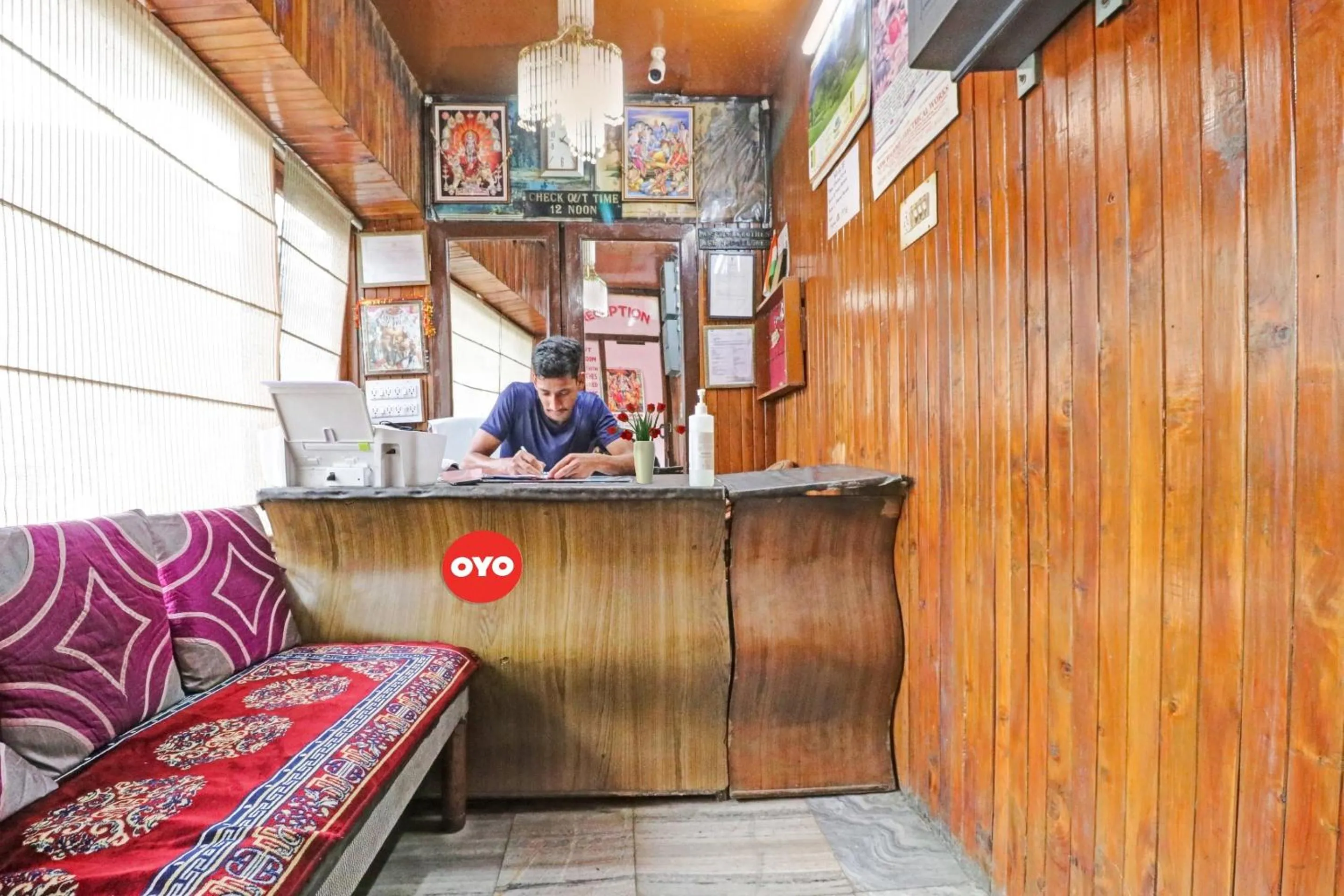 Lobby or reception in Hotel O Hema Holiday Home