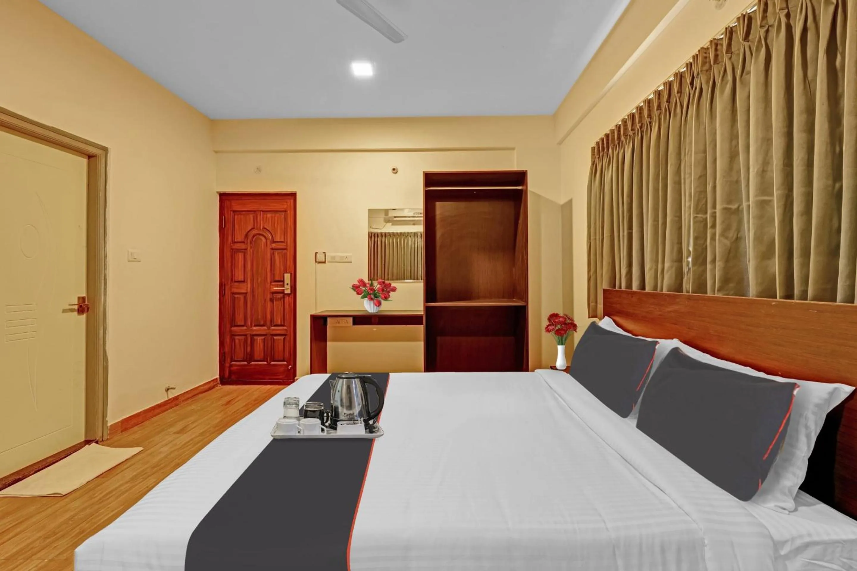 Bedroom, Bed in Hotel O Rithanya Manyata Stay inn