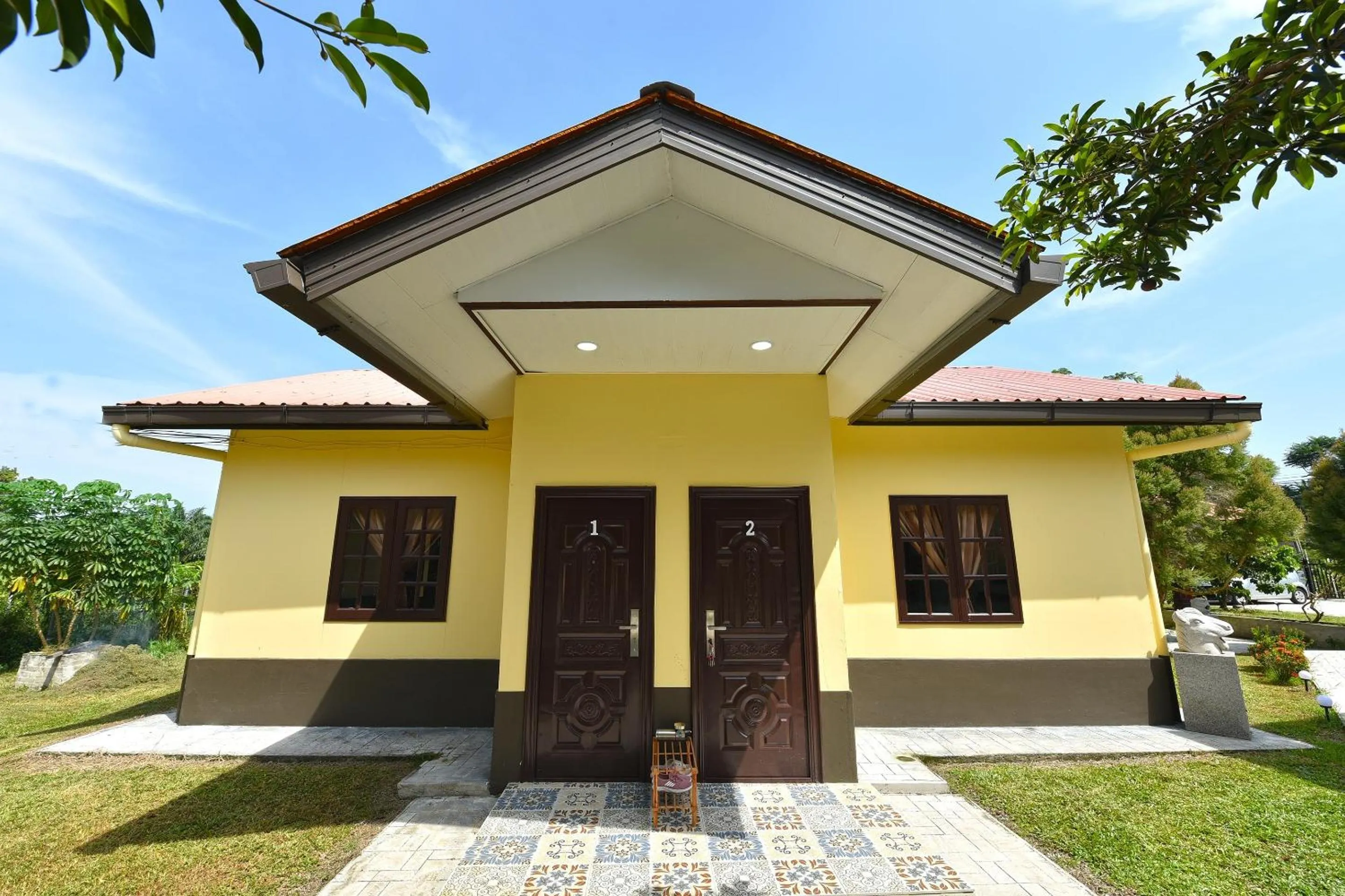 Facade/entrance in Hotel O My Daddy Farm Chalet