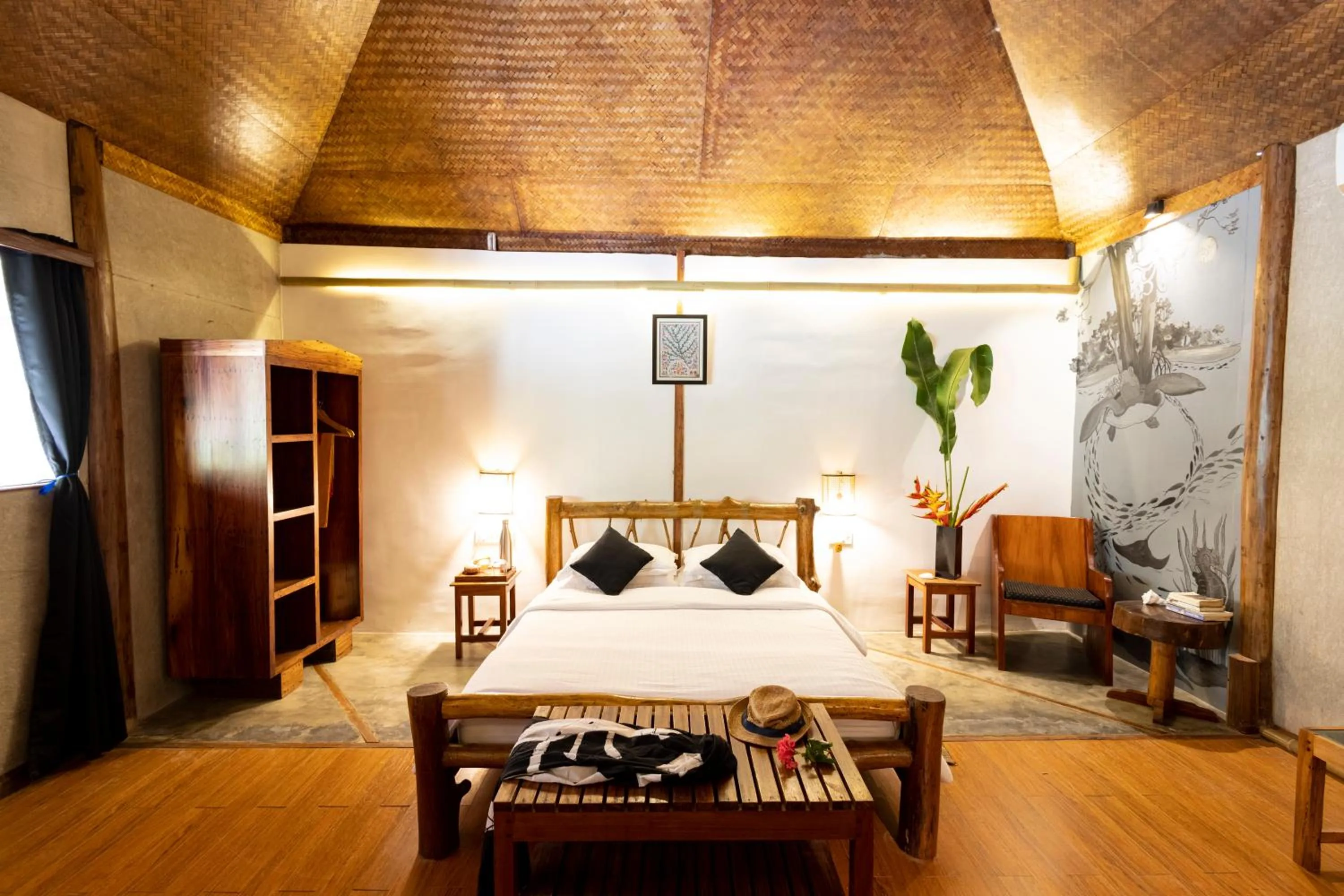 Bedroom in Wild Orchid