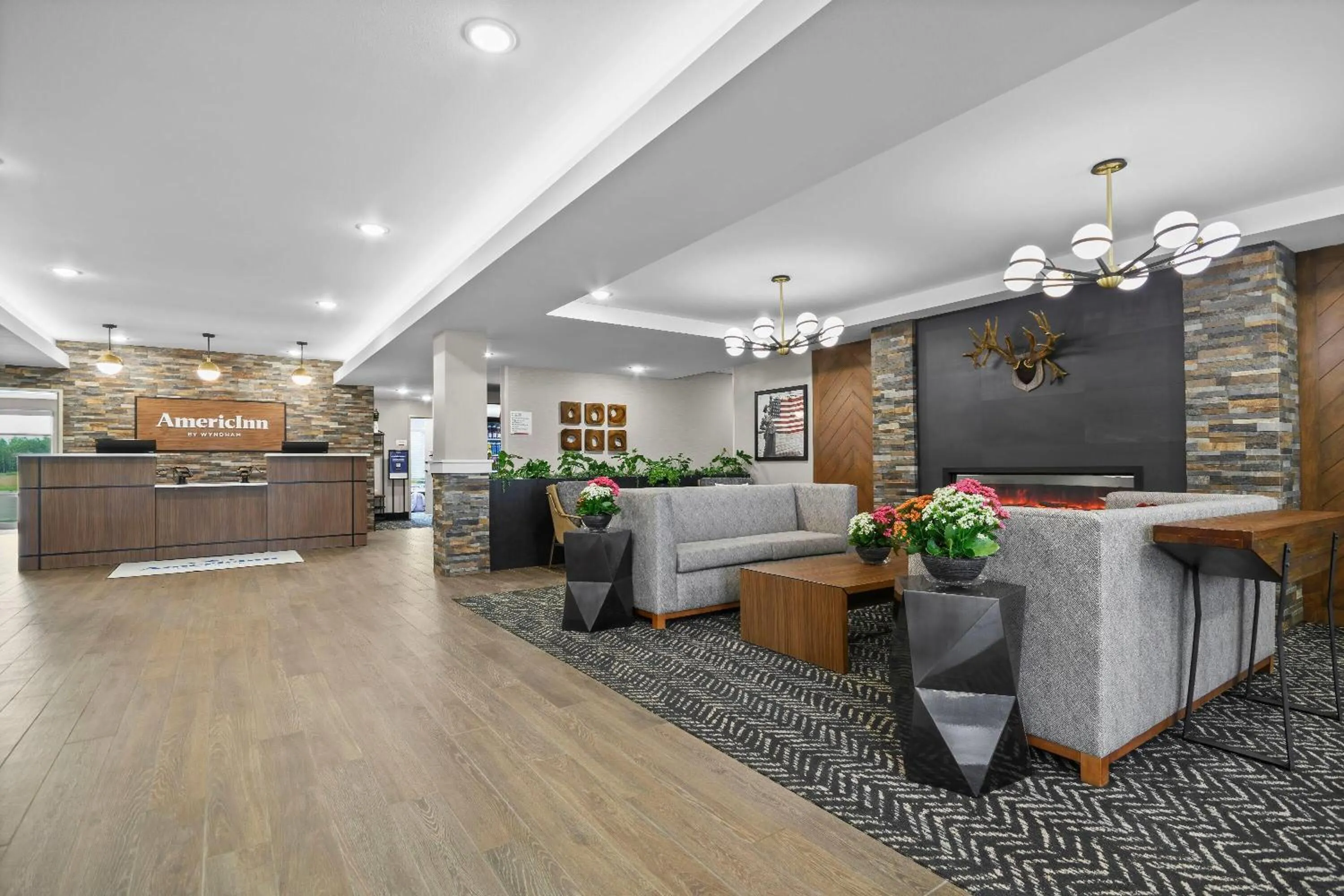 Lobby or reception in AmericInn by Wyndham International Falls