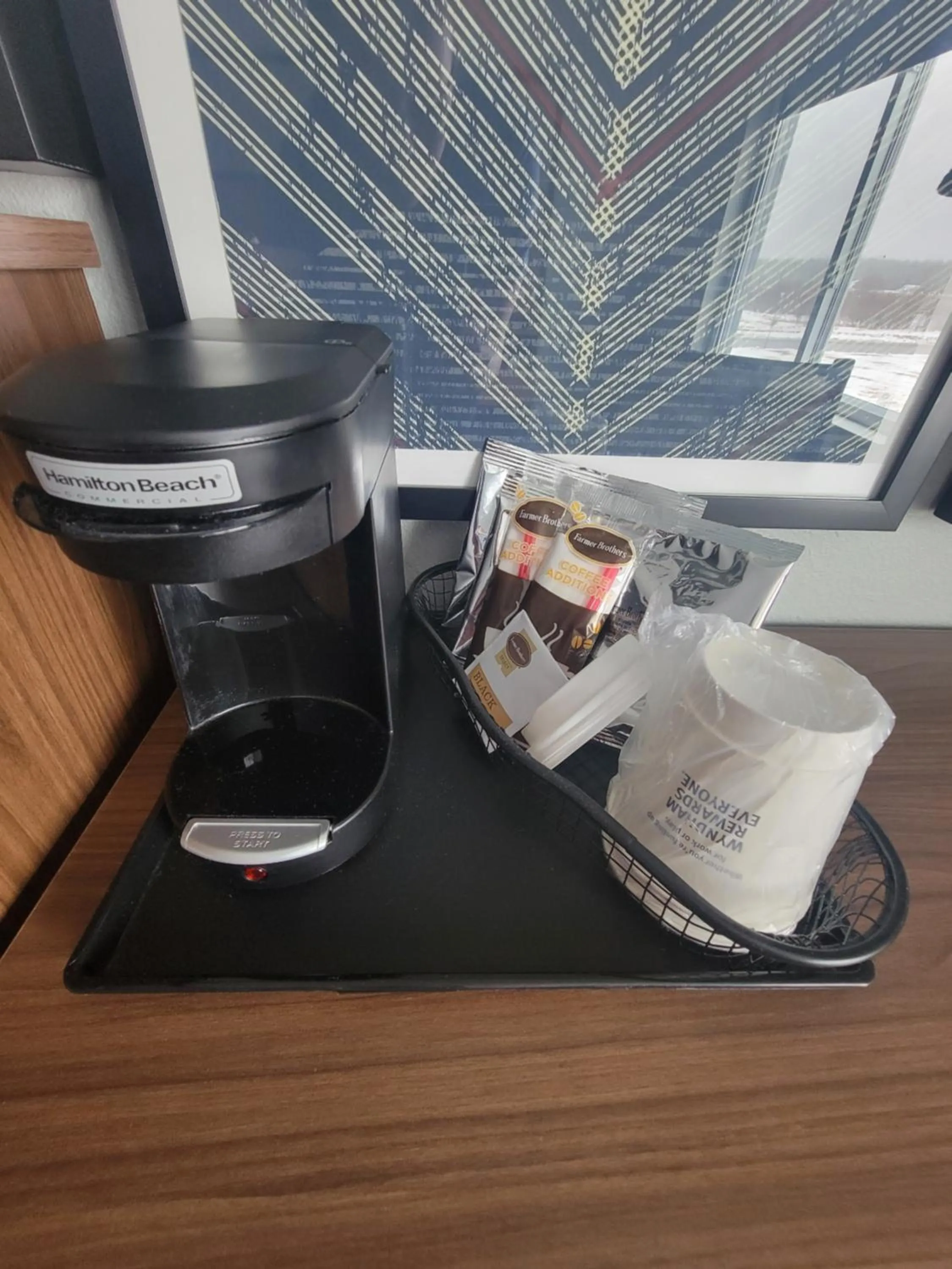 Coffee/tea facilities in AmericInn by Wyndham International Falls