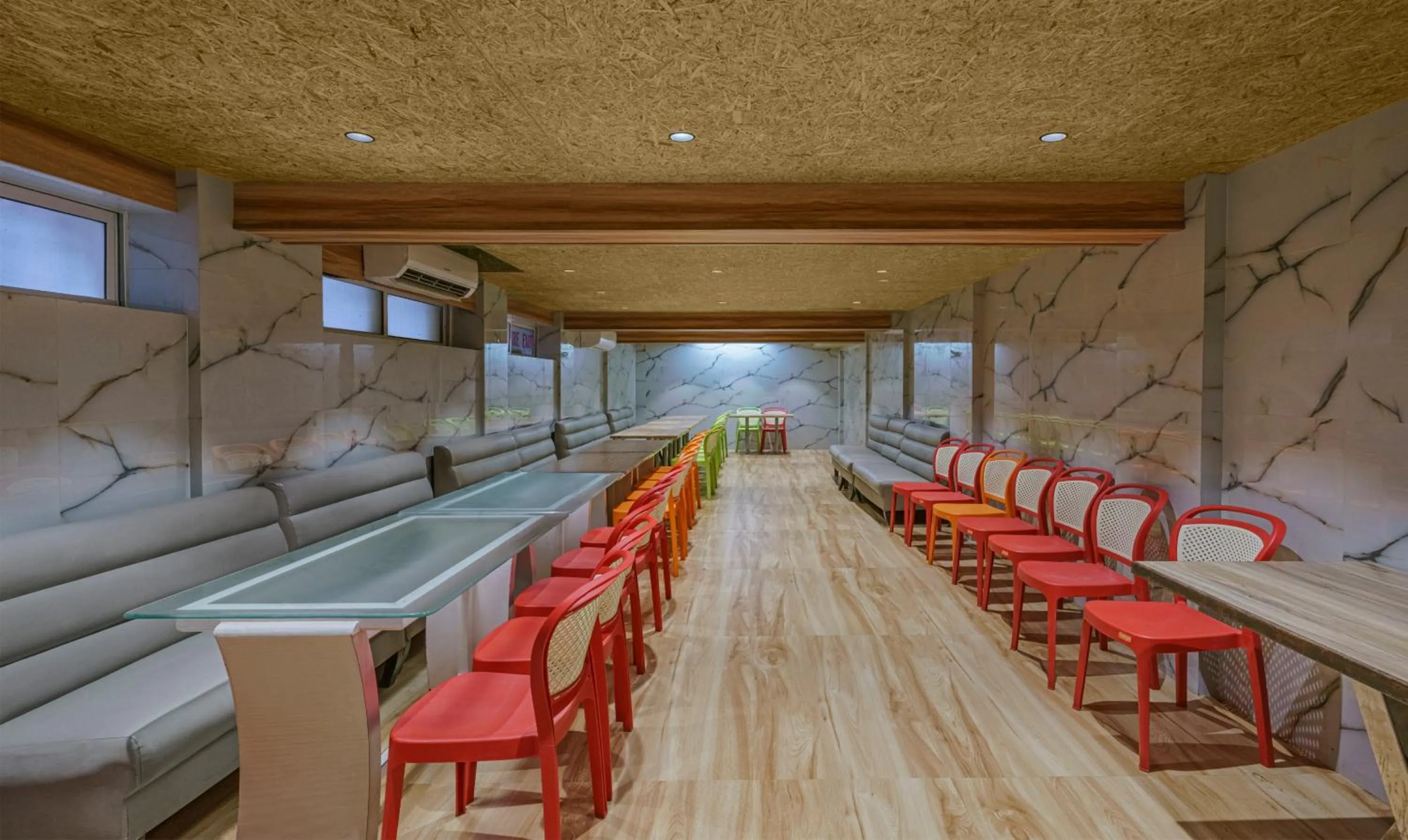 Dining area in Treebo Atithi Inn Malad