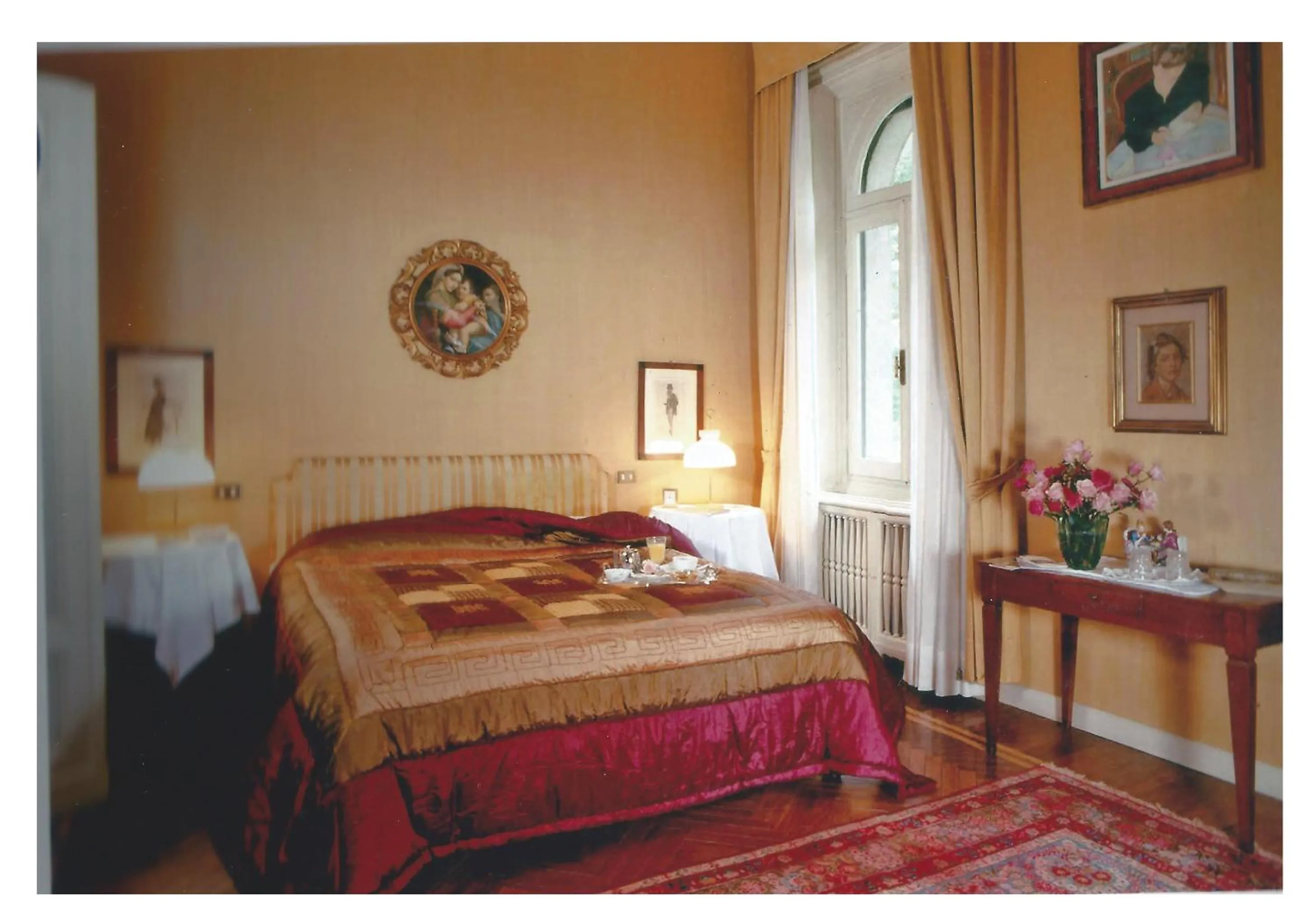 Bedroom, Bed in Villa V