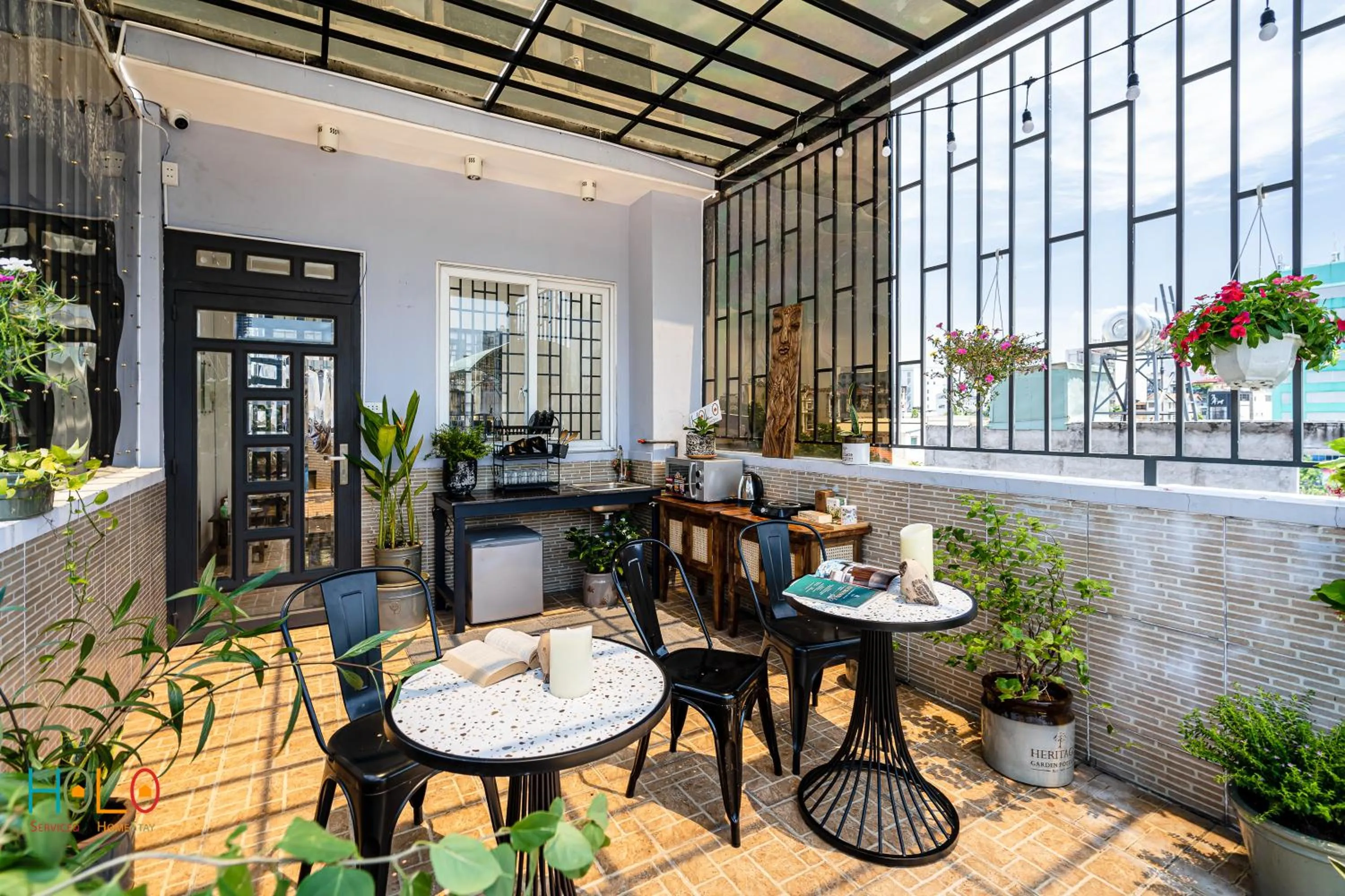 Balcony/Terrace in HoLo Central Saigon - Serviced HomeStay