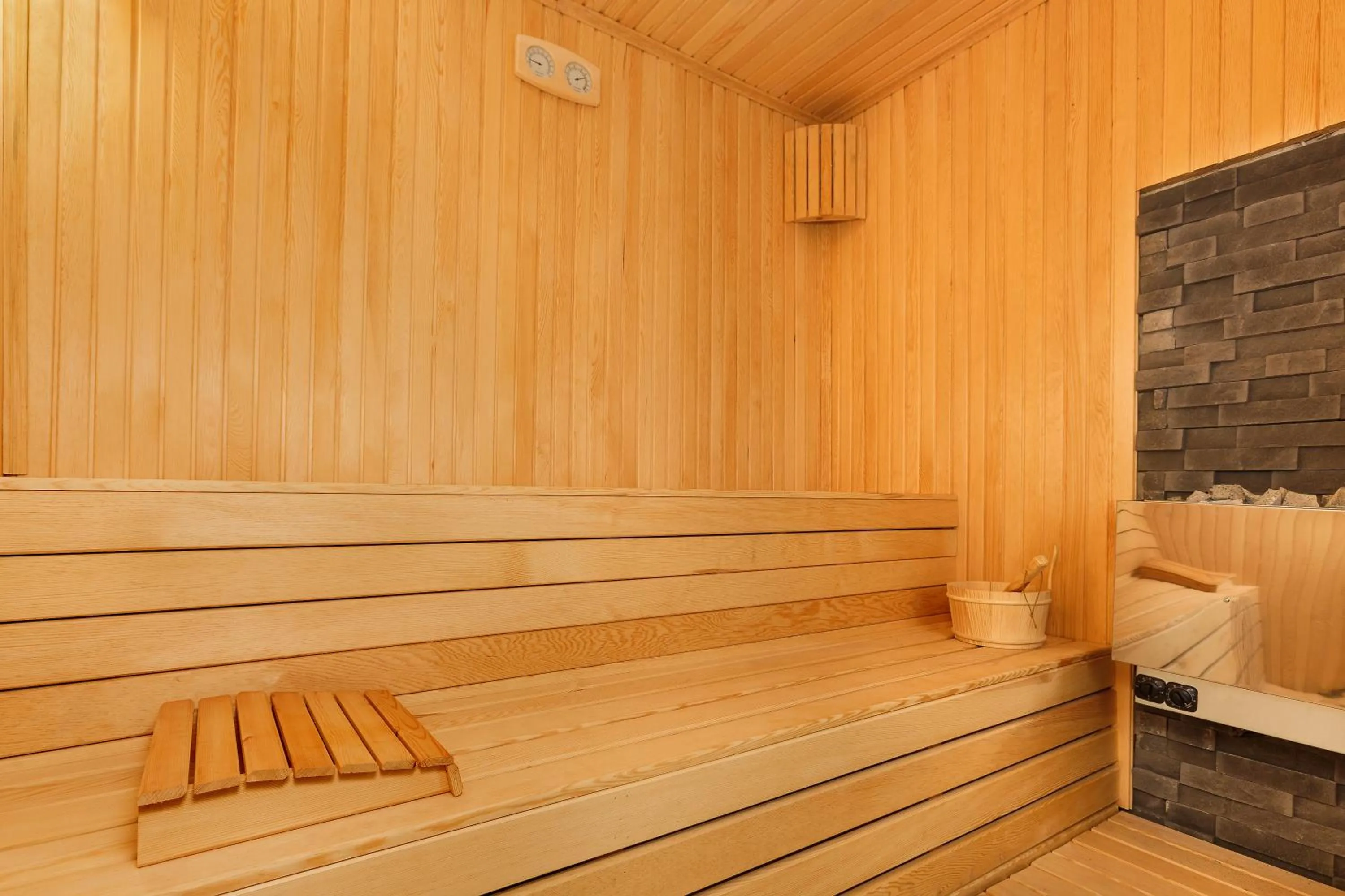 Sauna in Optimum Luxury Hotel&Spa