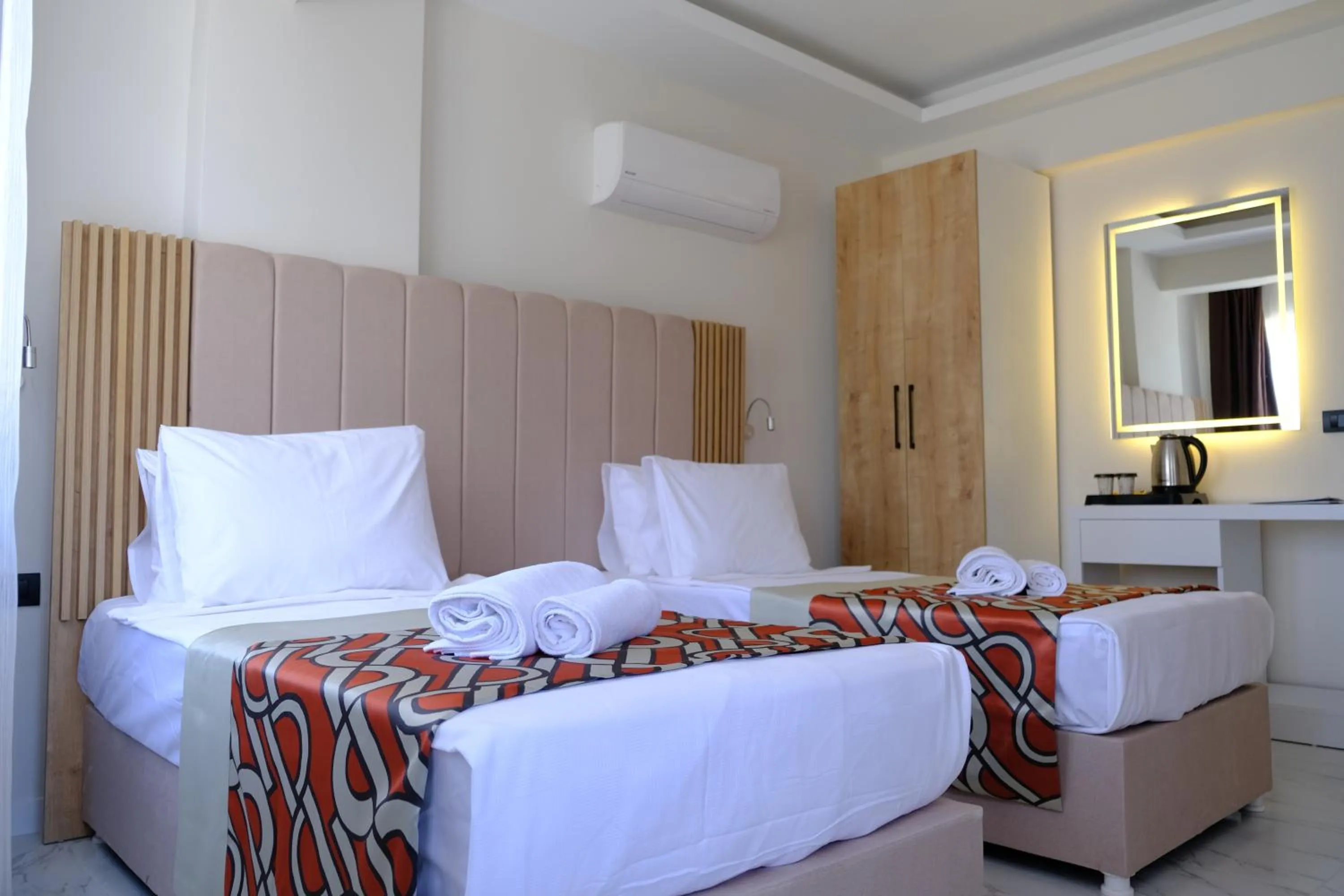 Photo of the whole room, Bed in Optimum Luxury Hotel&Spa