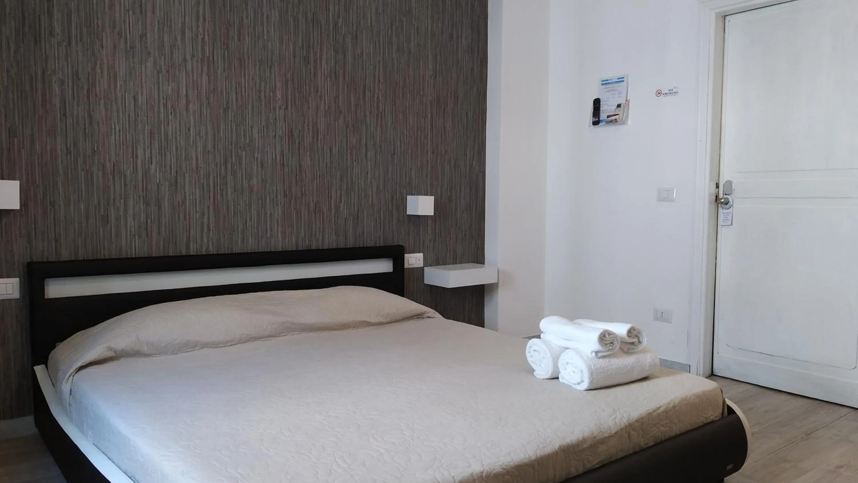 Bed in Cconforthotels R&B Gary House