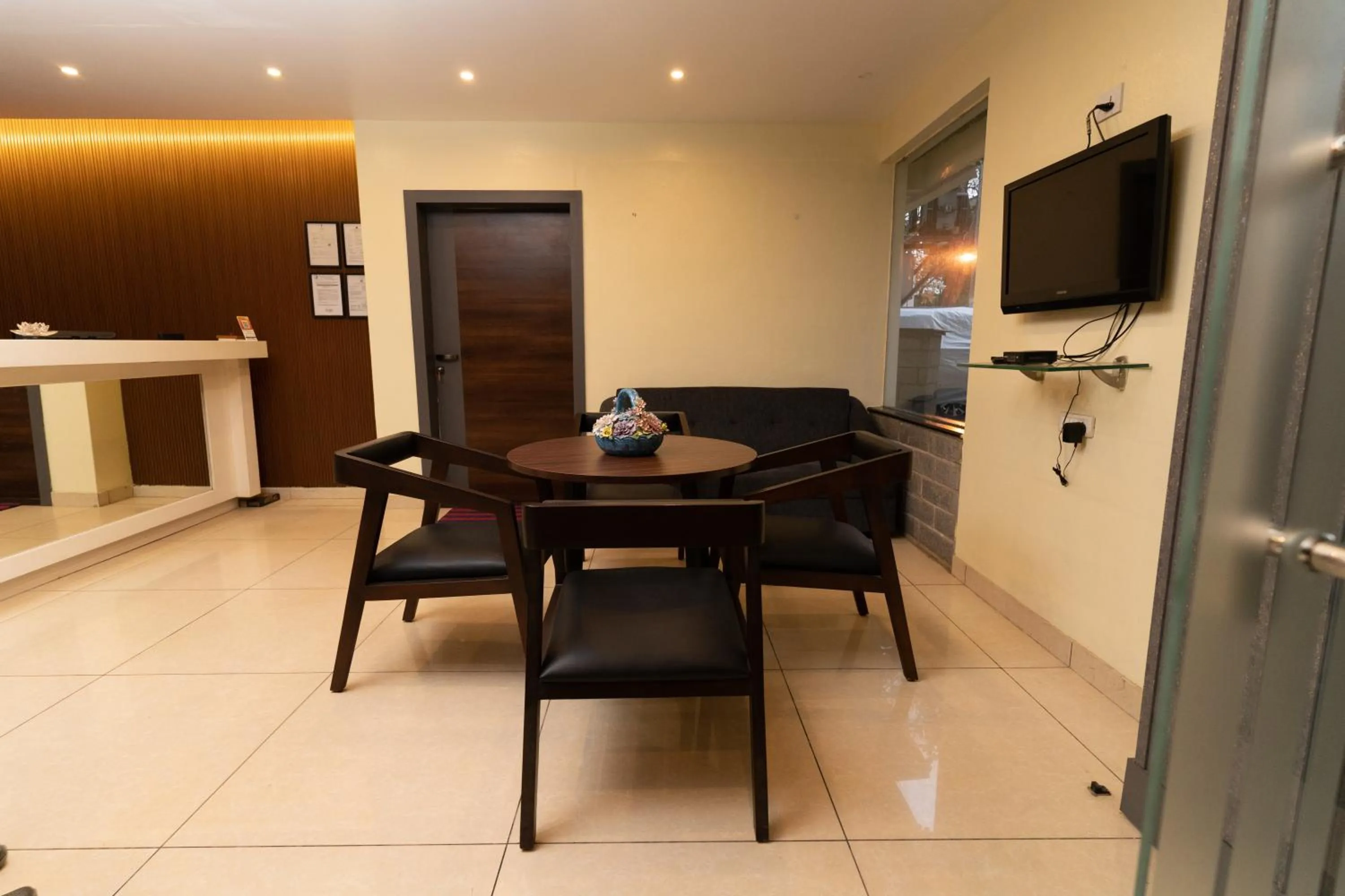 Seating area in Regal Business Suites