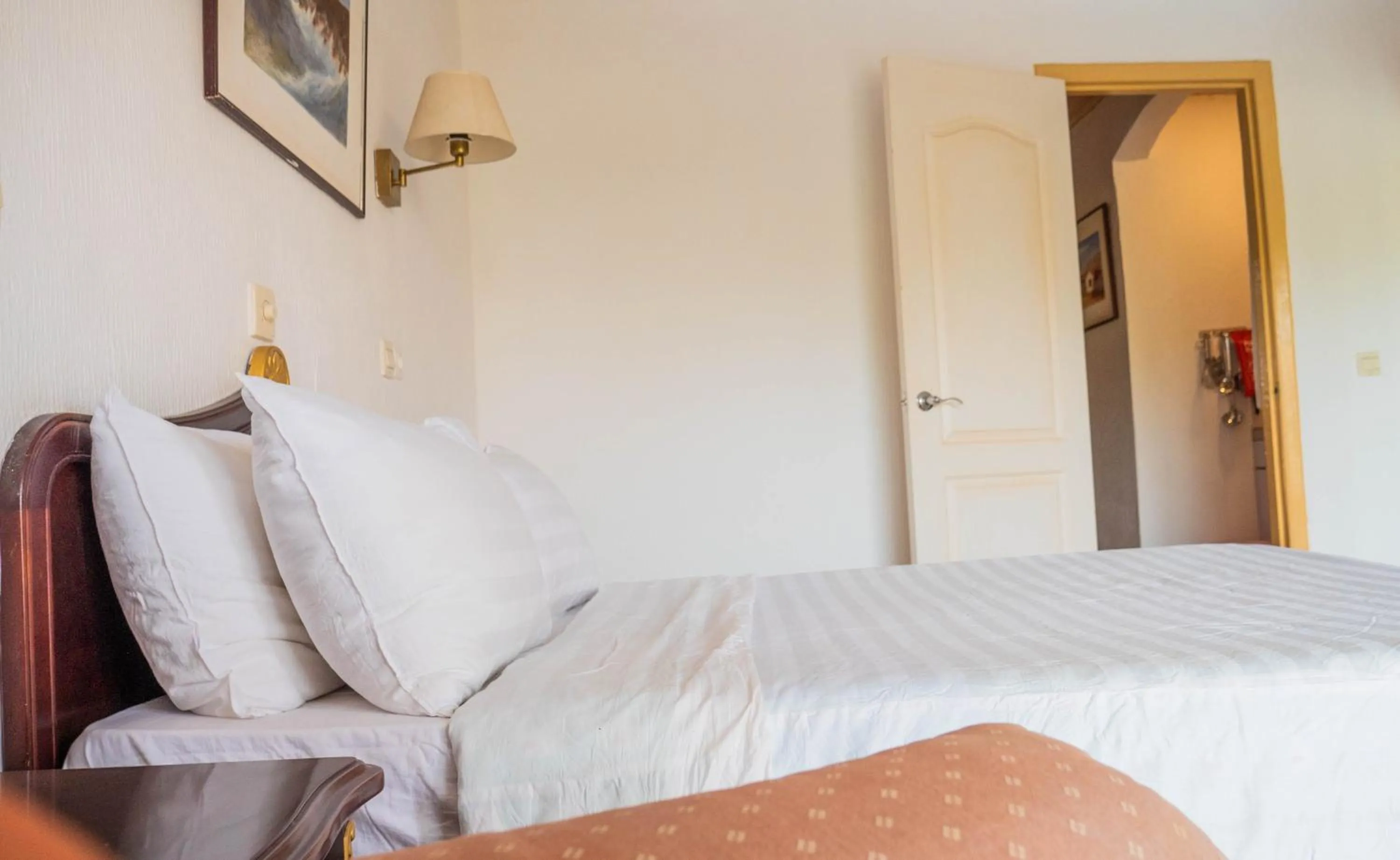 Bed in Cape Point Hotel