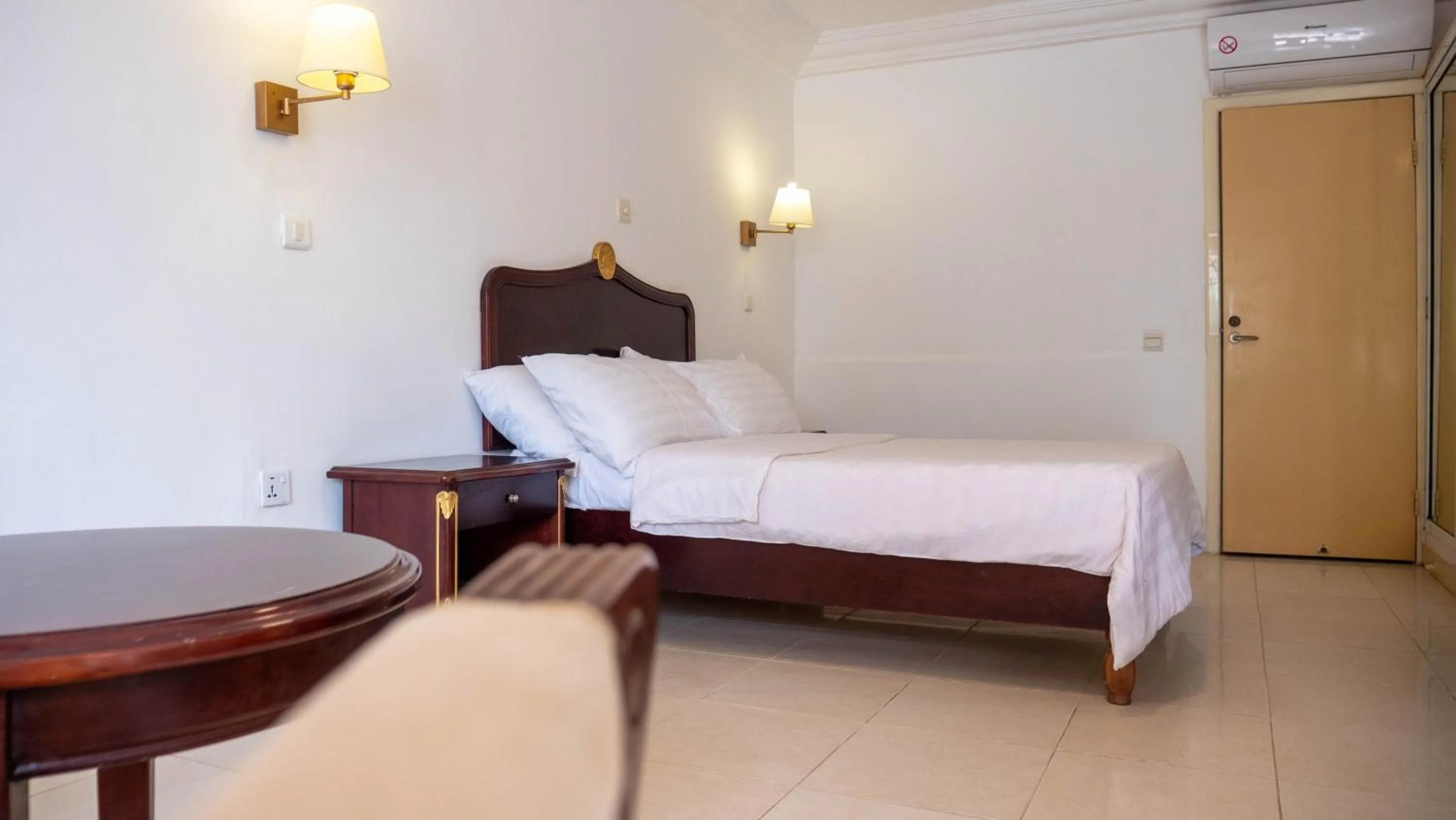 Bed in Cape Point Hotel