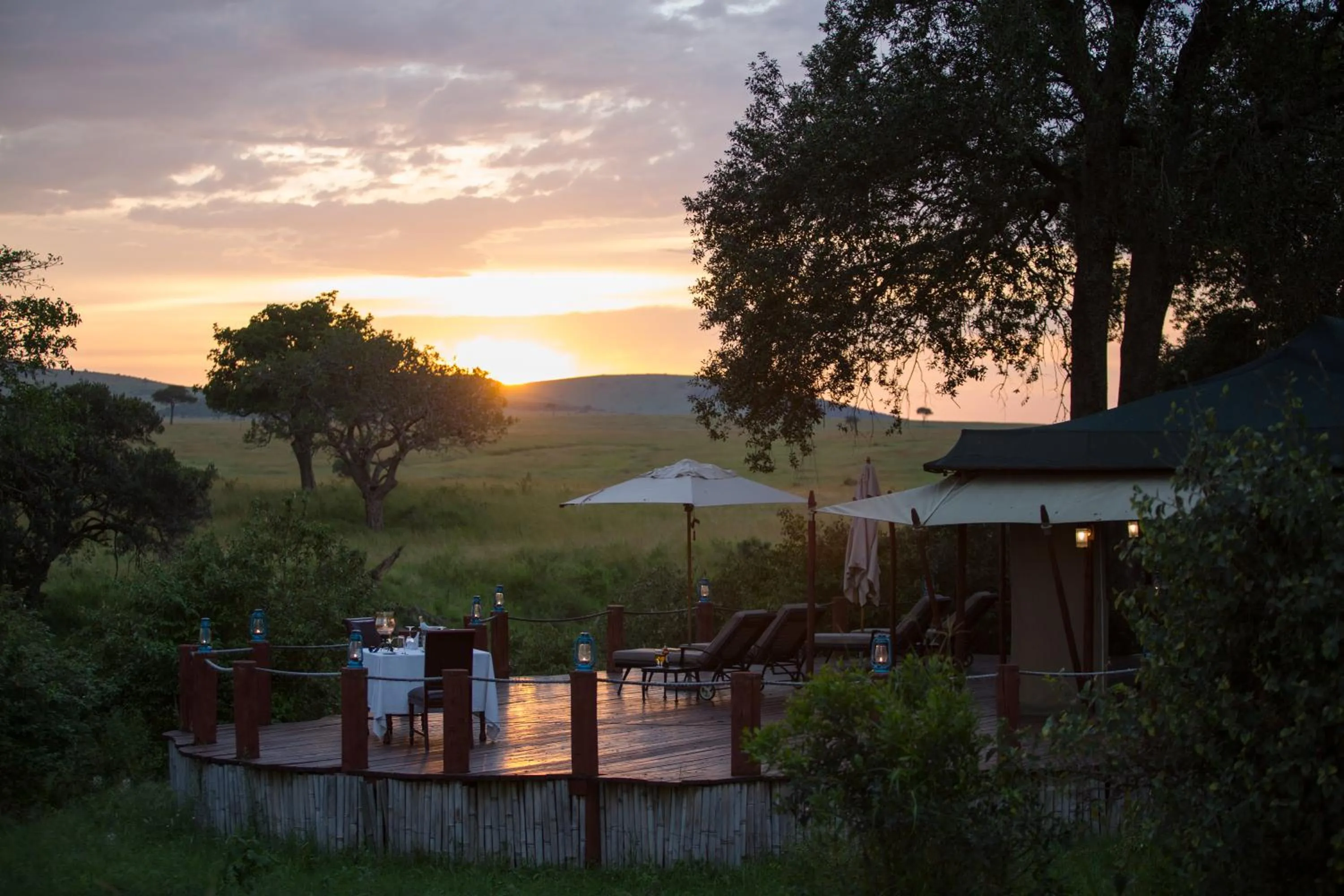 Sunset in Elewana Sand River Mara