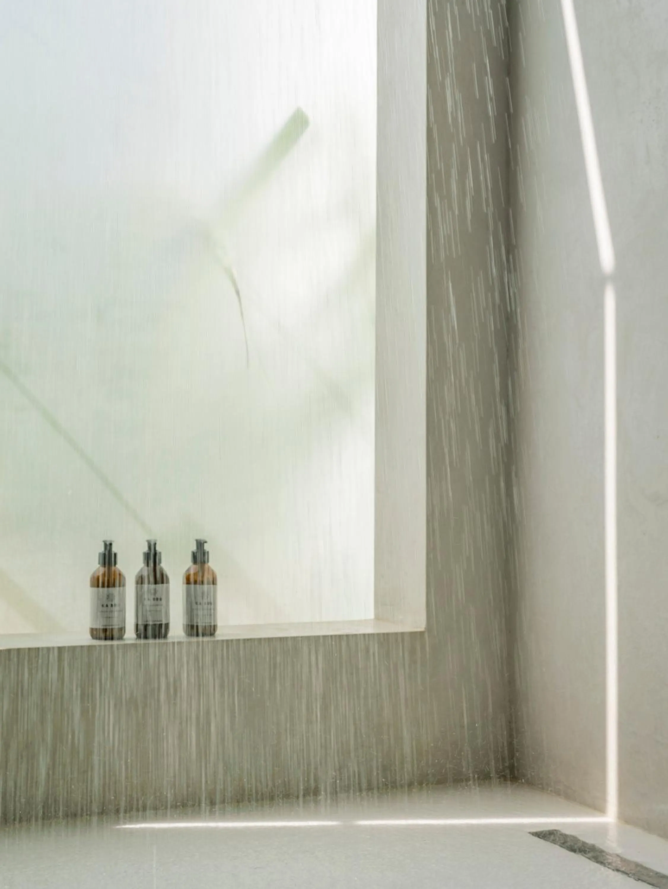 Shower in KA BRU 1100 Boutique Hotel