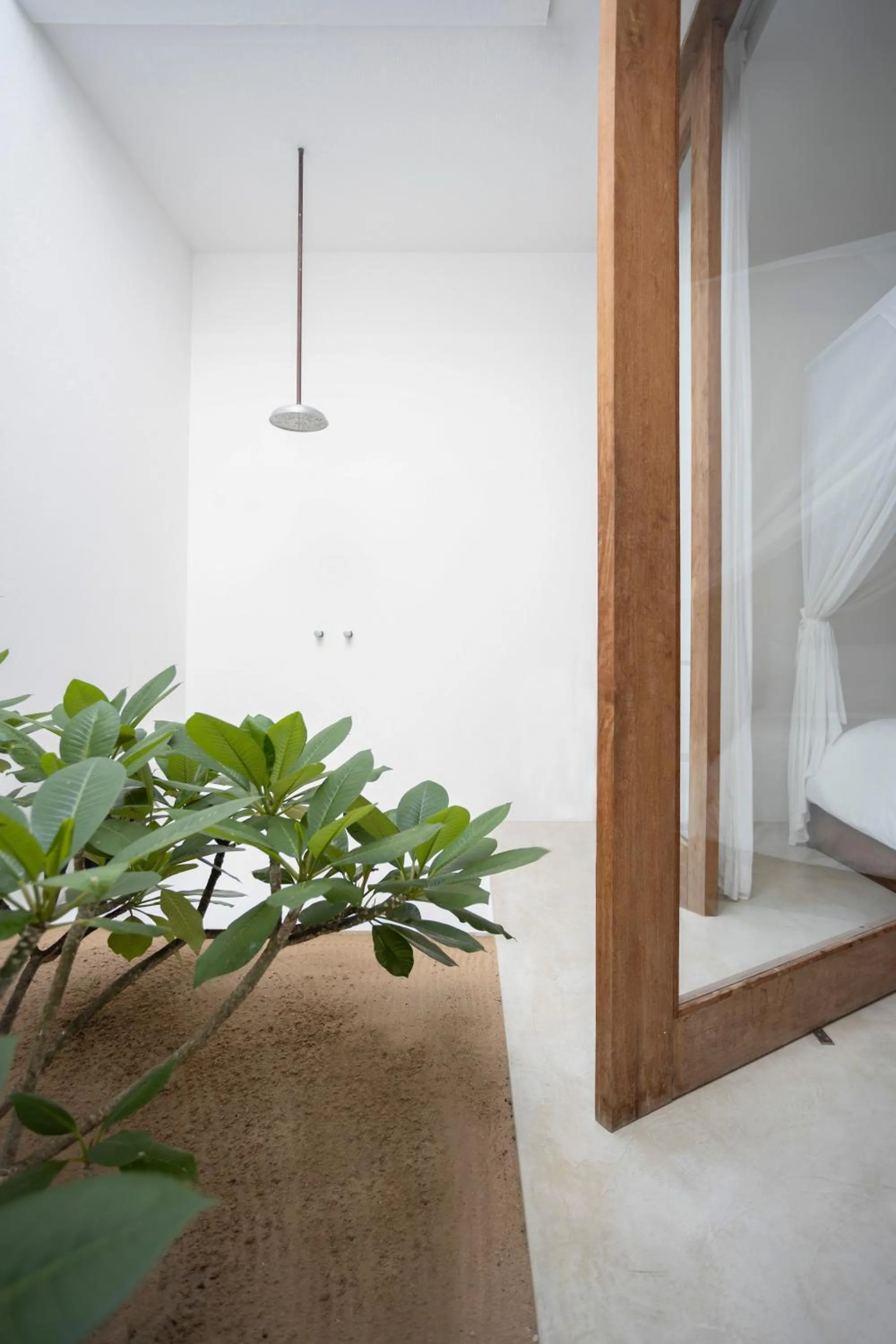 Shower, Bed in KA BRU 1100 Boutique Hotel