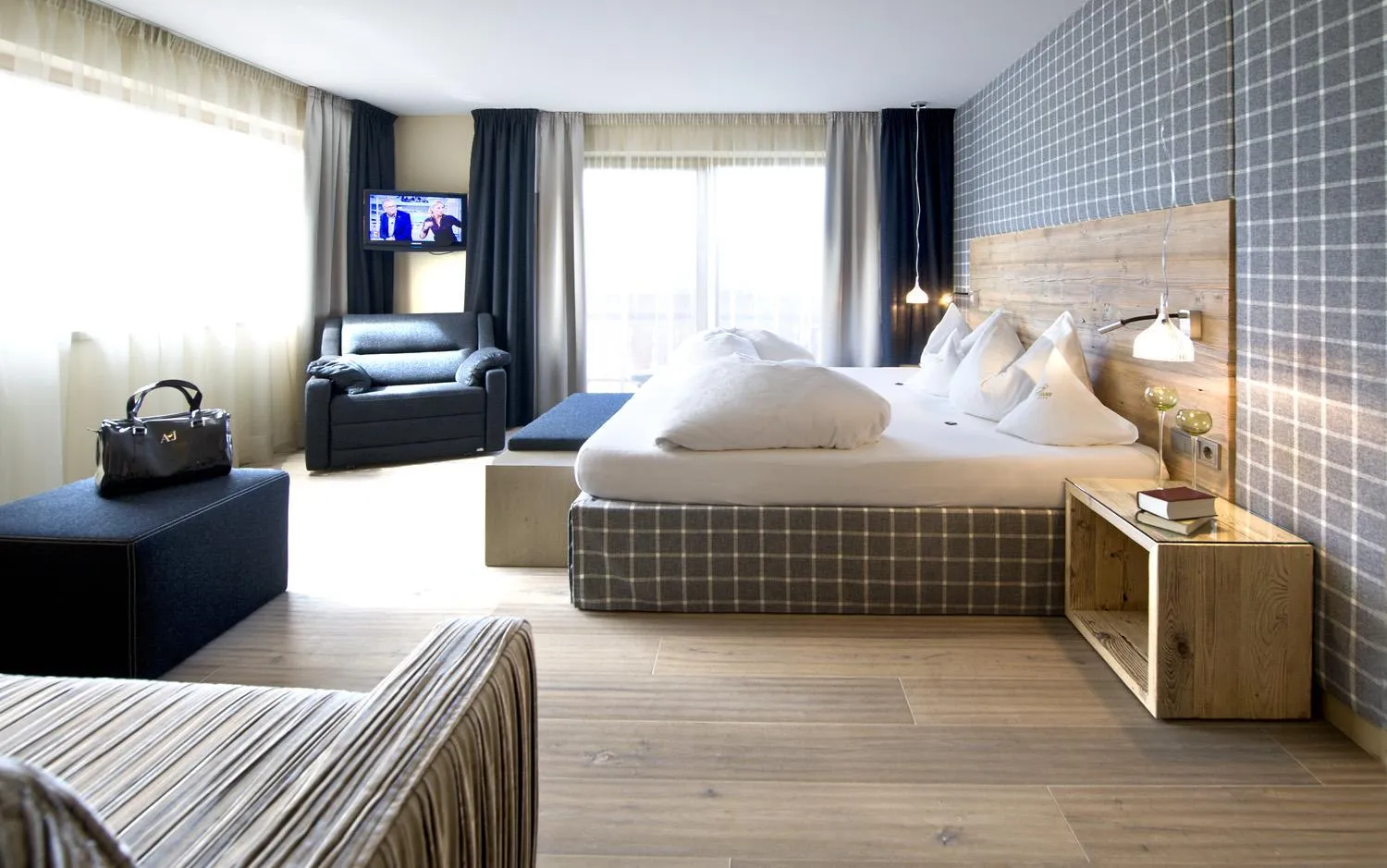 Bed in Hotel Rosa Eco Alpine Spa