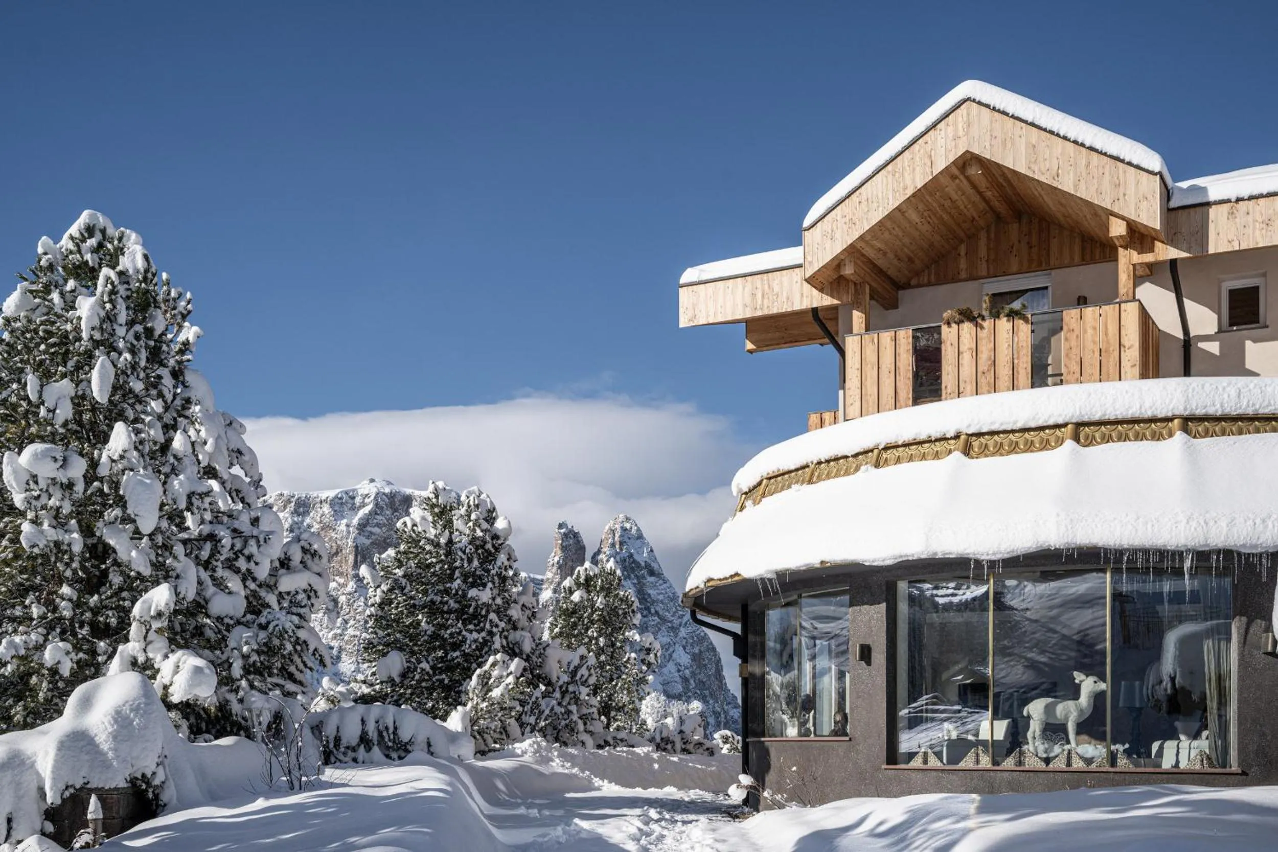 Property building in Hotel Rosa Eco Alpine Spa