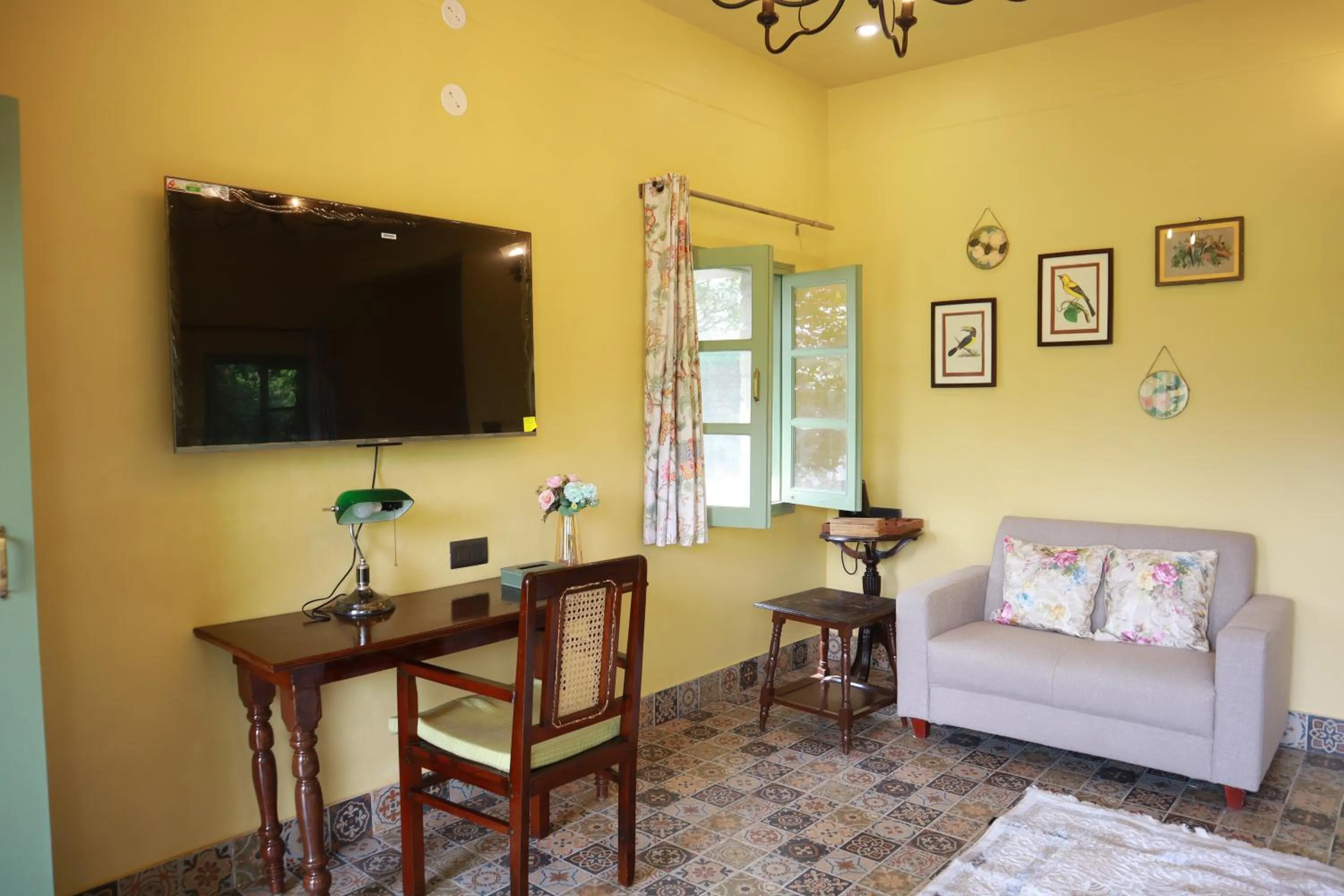 Bedroom in Seclude Nahan, Bantony Cottage